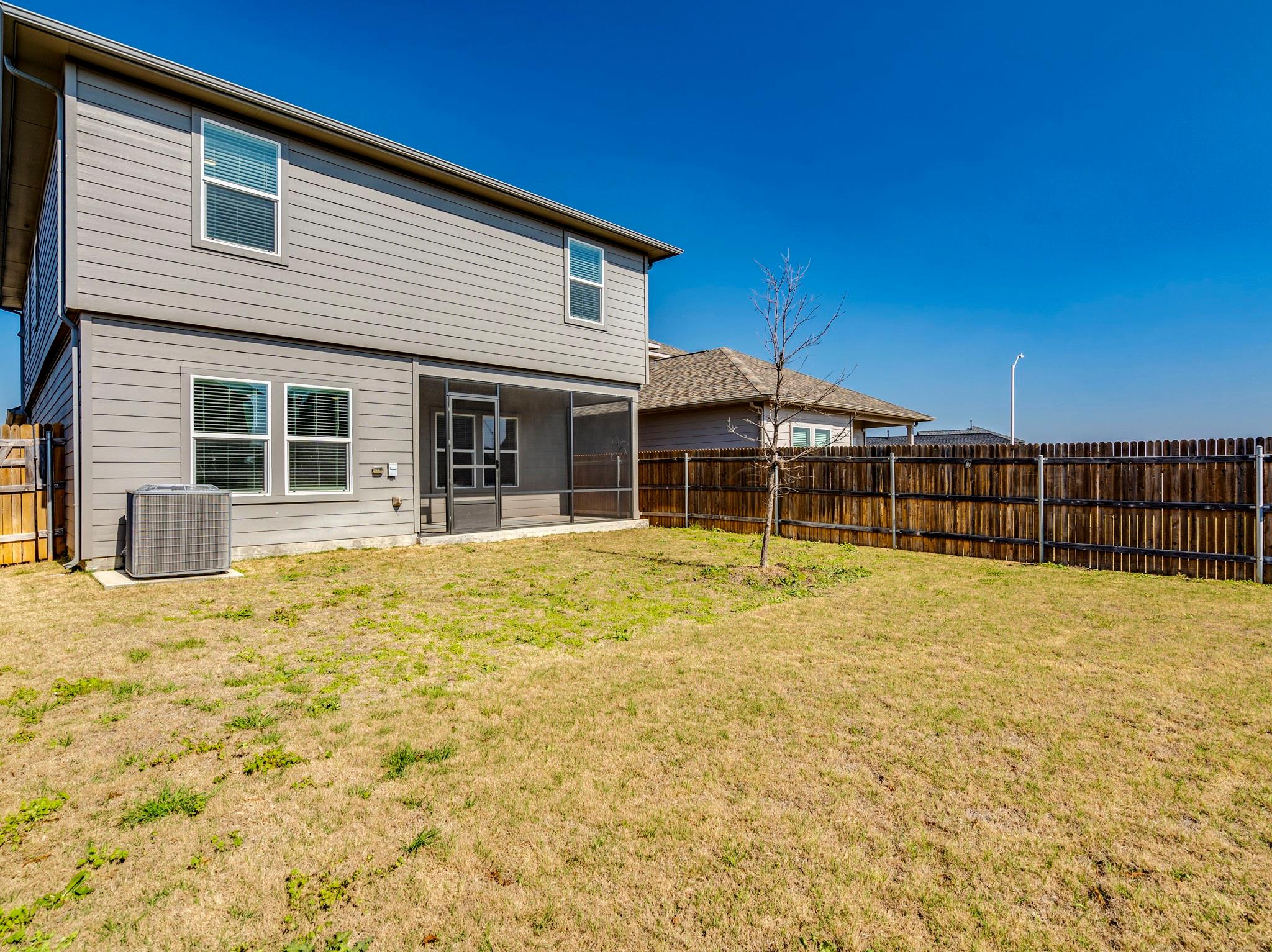 340 Andover Ln, Kyle, TX 78640