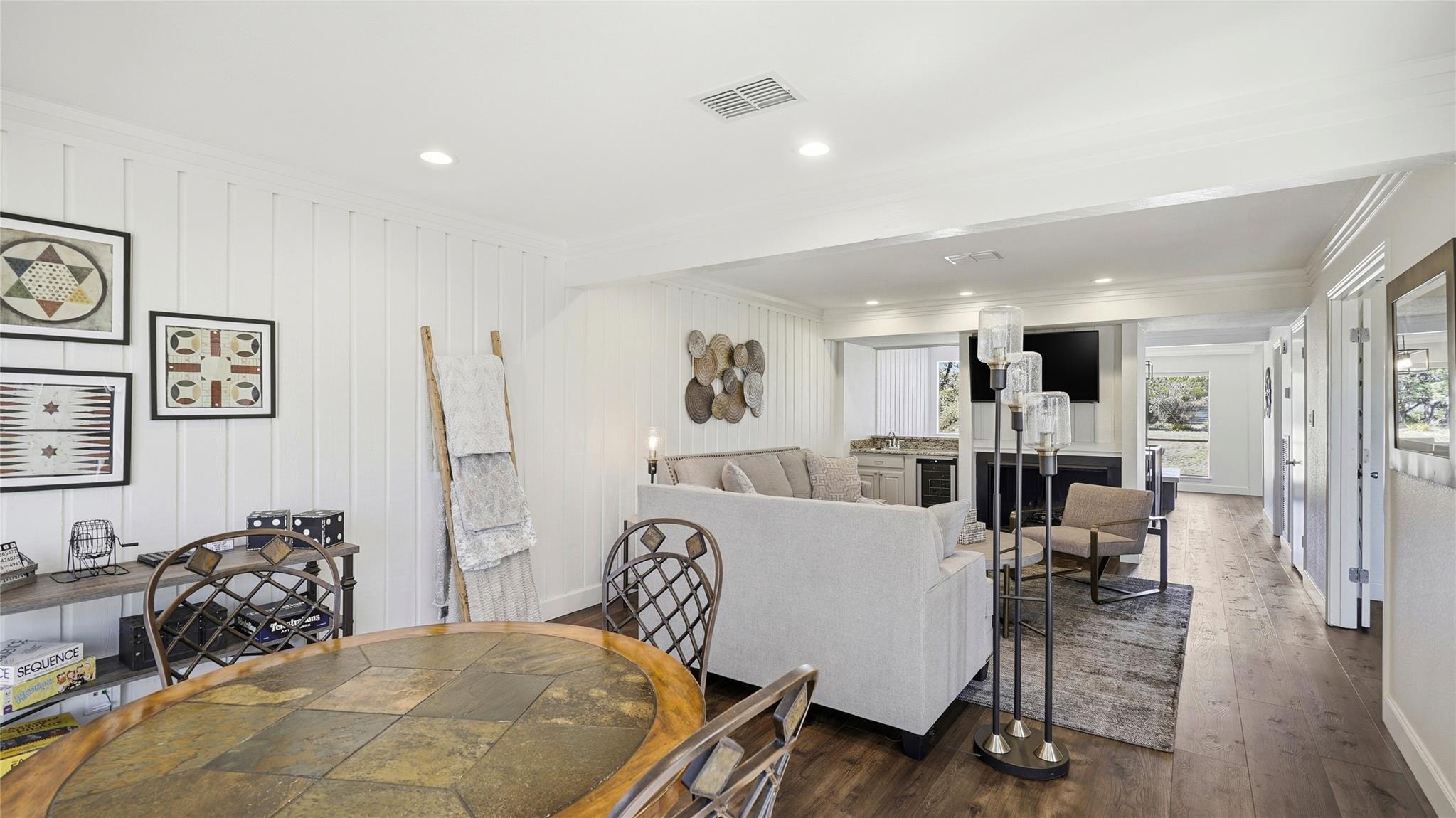 133 World Of Tennis Sq, Lakeway, TX 78738