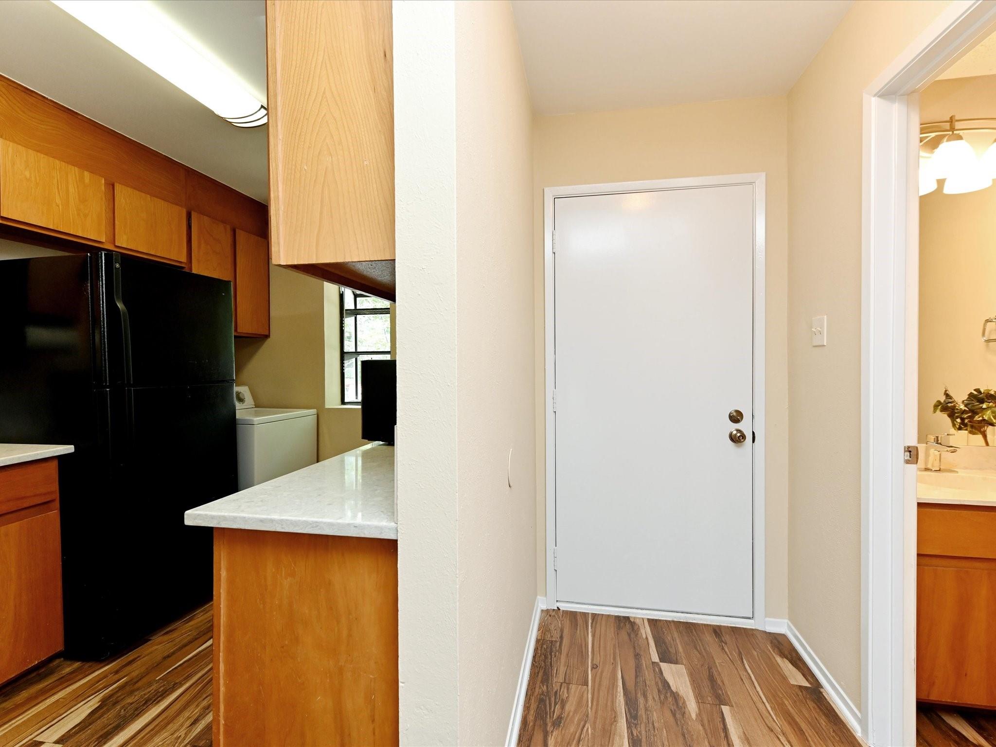 7122 Wood Hollow Dr # 51, Austin, TX 78731