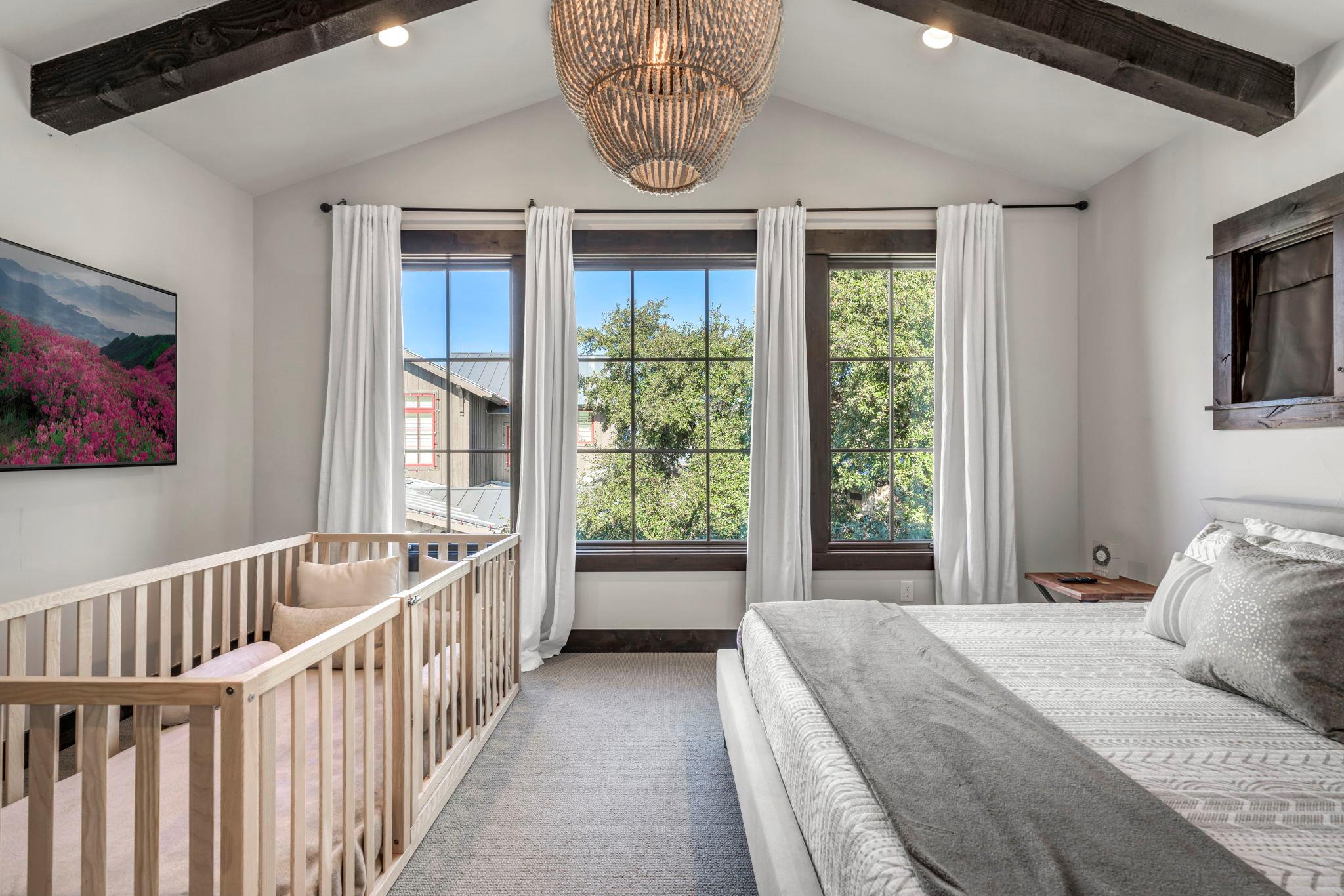 19404 Bold Venture Dr # 17, Spicewood, TX 78669