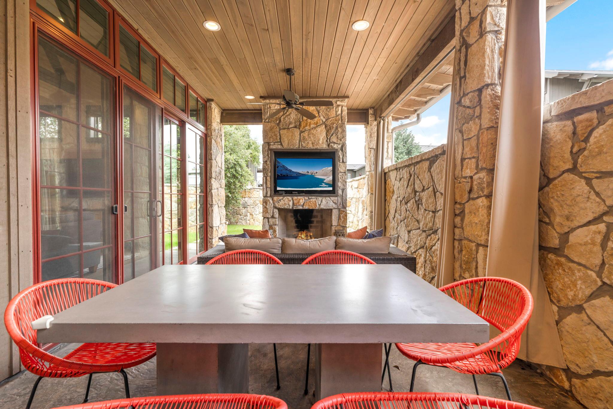 19404 Bold Venture Dr # 17, Spicewood, TX 78669