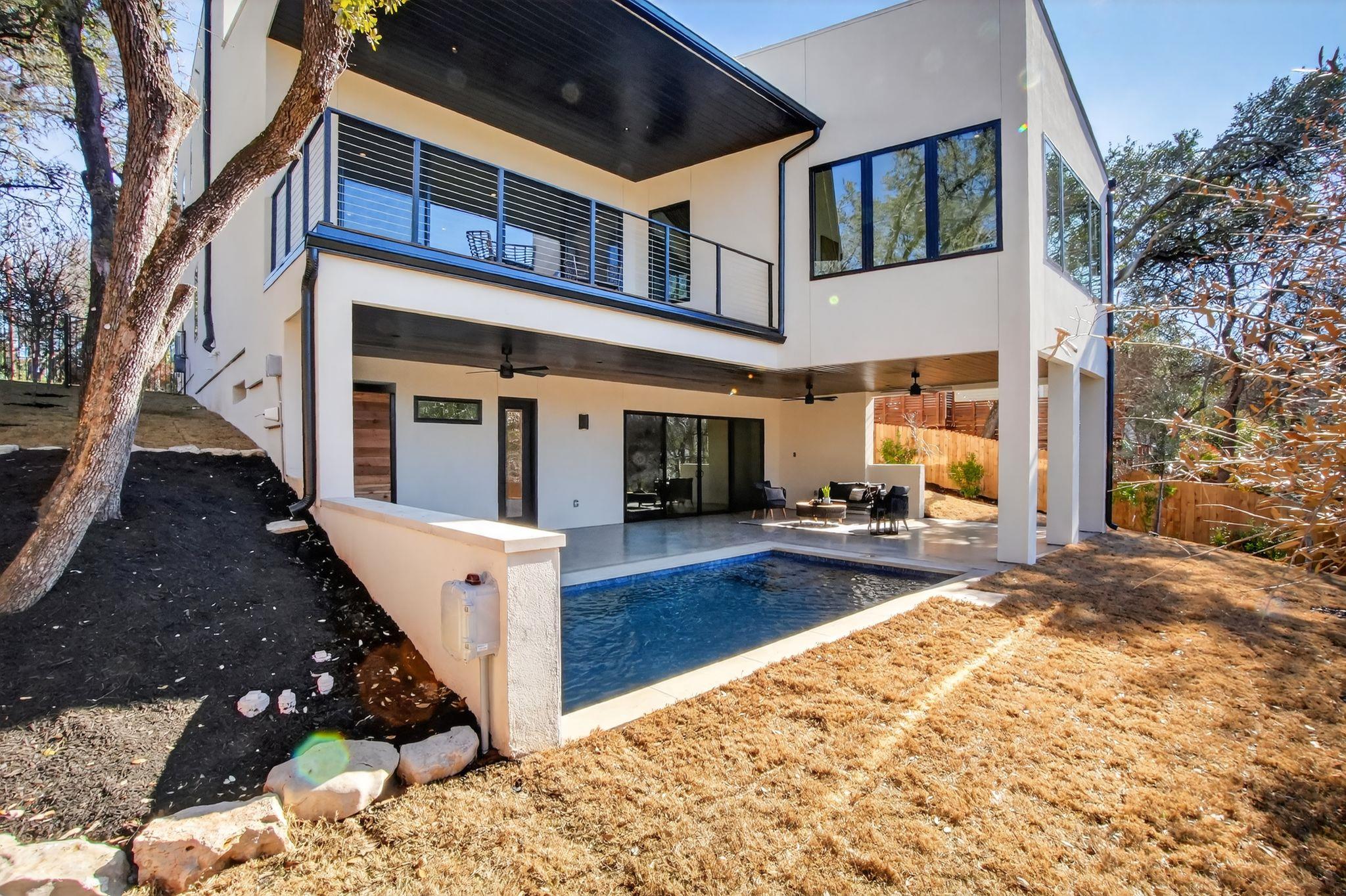 434 Brady Ln, West Lake Hills, TX 78746