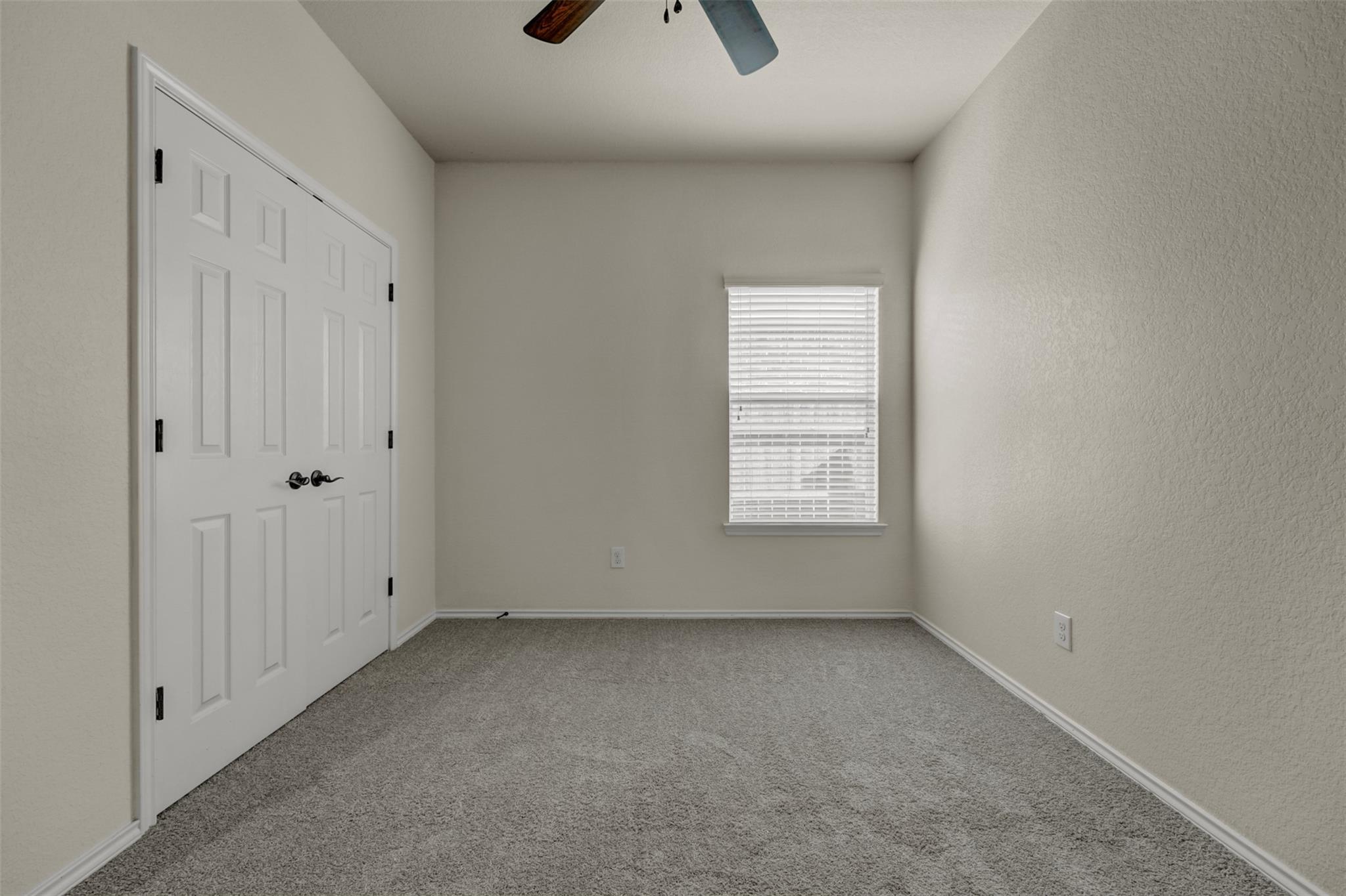 10506 Corvey Ln, Helotes, TX 78023