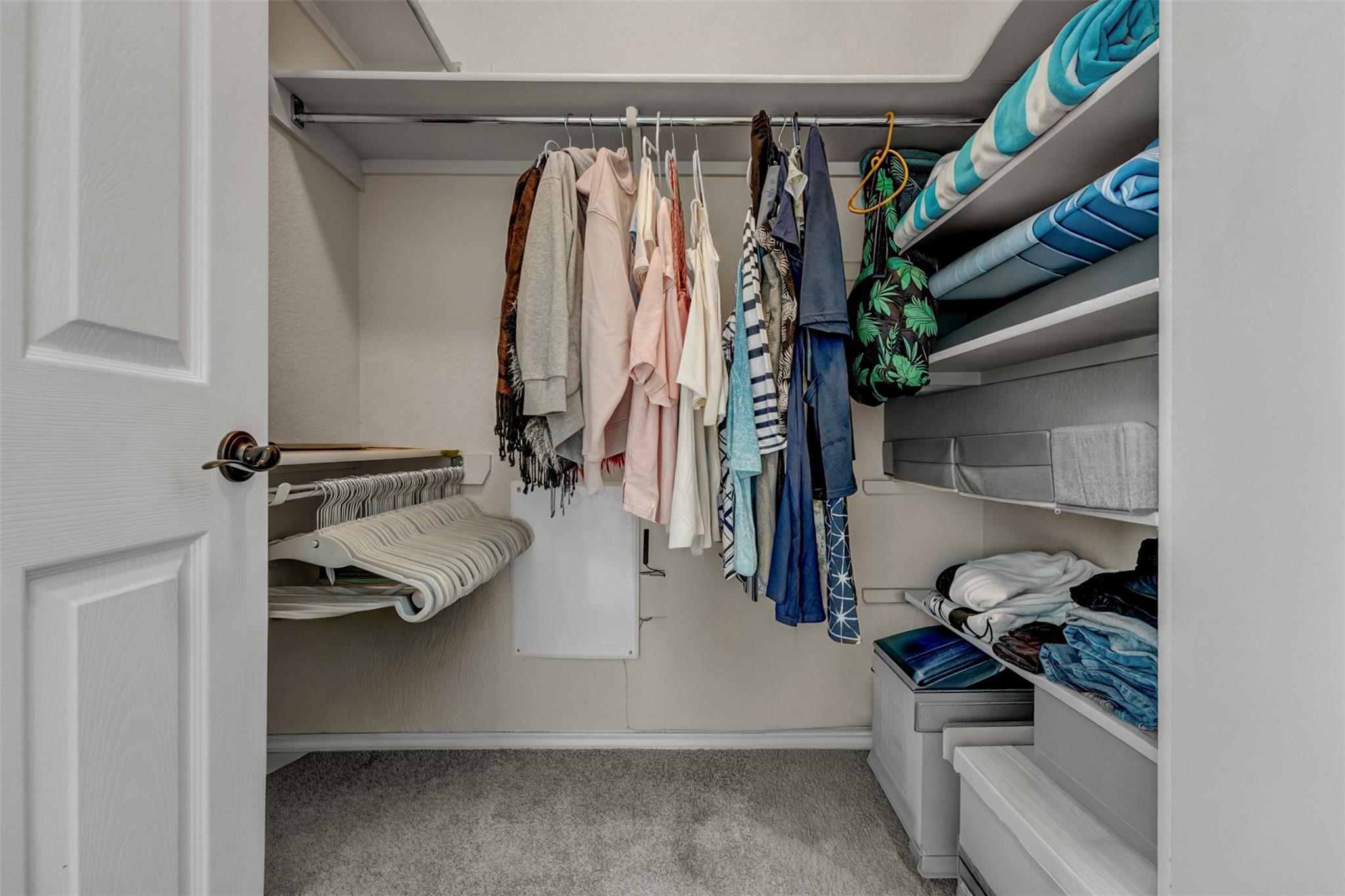 10506 Corvey Ln, Helotes, TX 78023