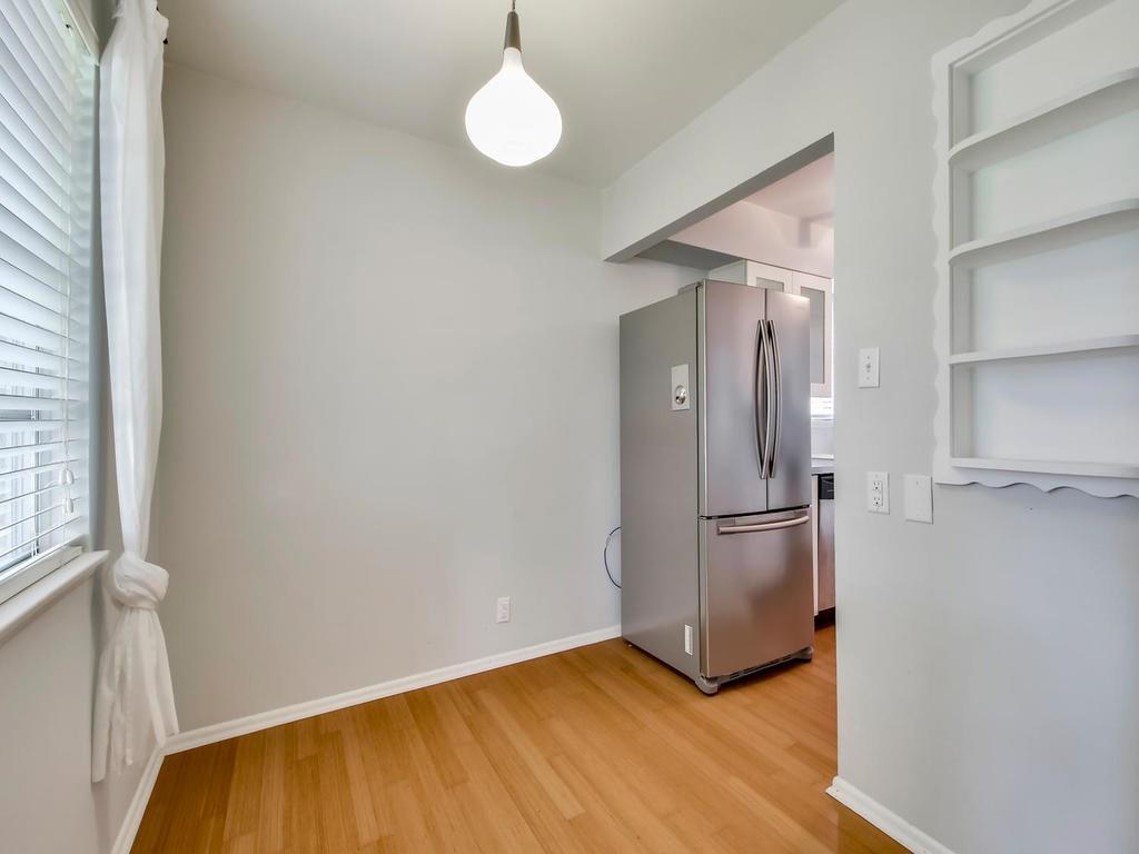 8208 Stillwood Ln, Austin, TX 78757