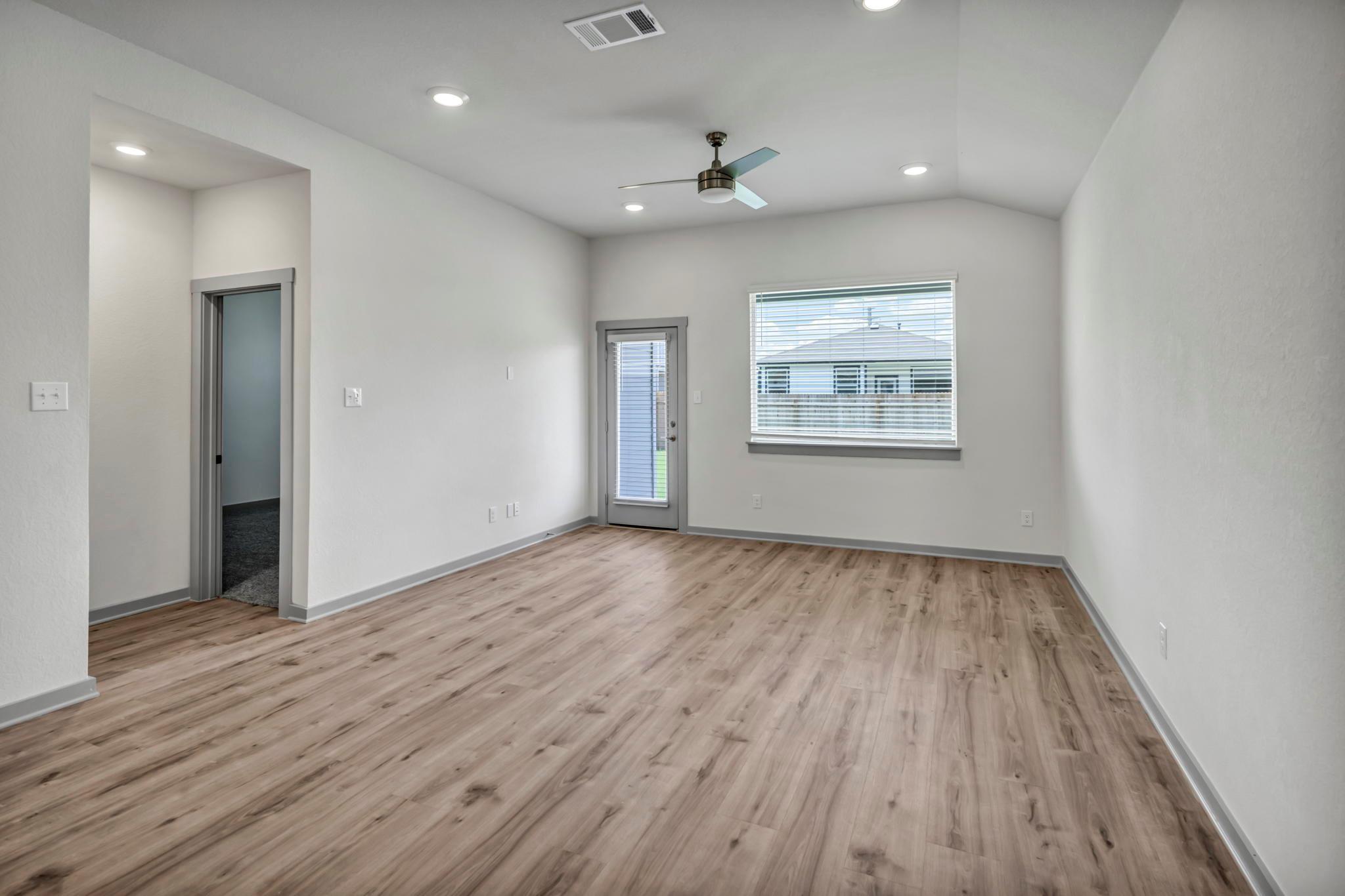 108 Windsor Blvd, San Marcos, TX 78666