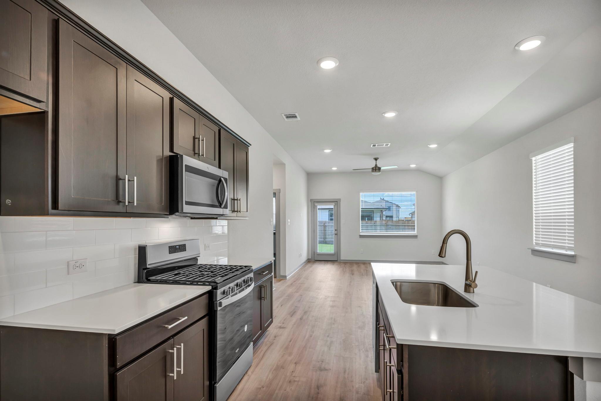 108 Windsor Blvd, San Marcos, TX 78666