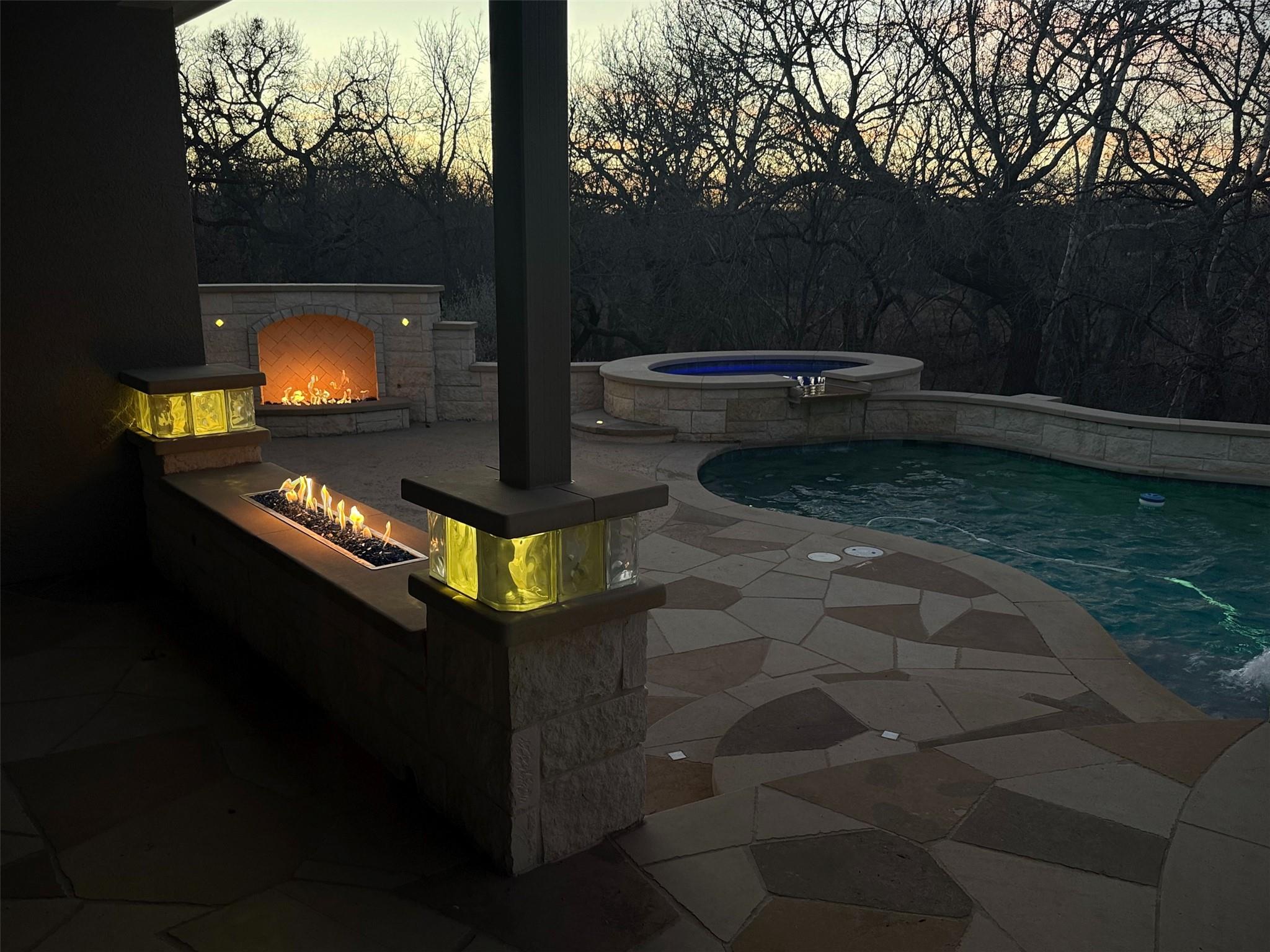 602 Davis Mountain Cir, Georgetown, TX 78633