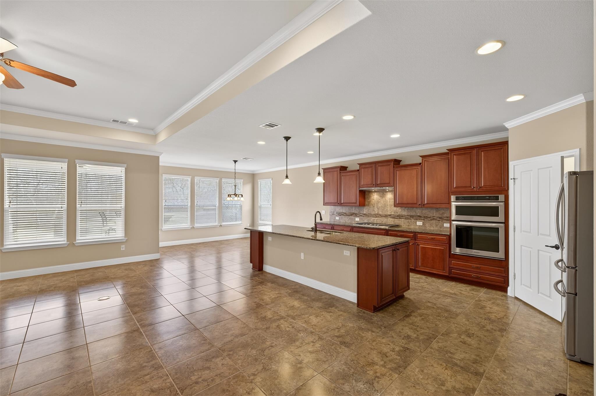 602 Davis Mountain Cir, Georgetown, TX 78633