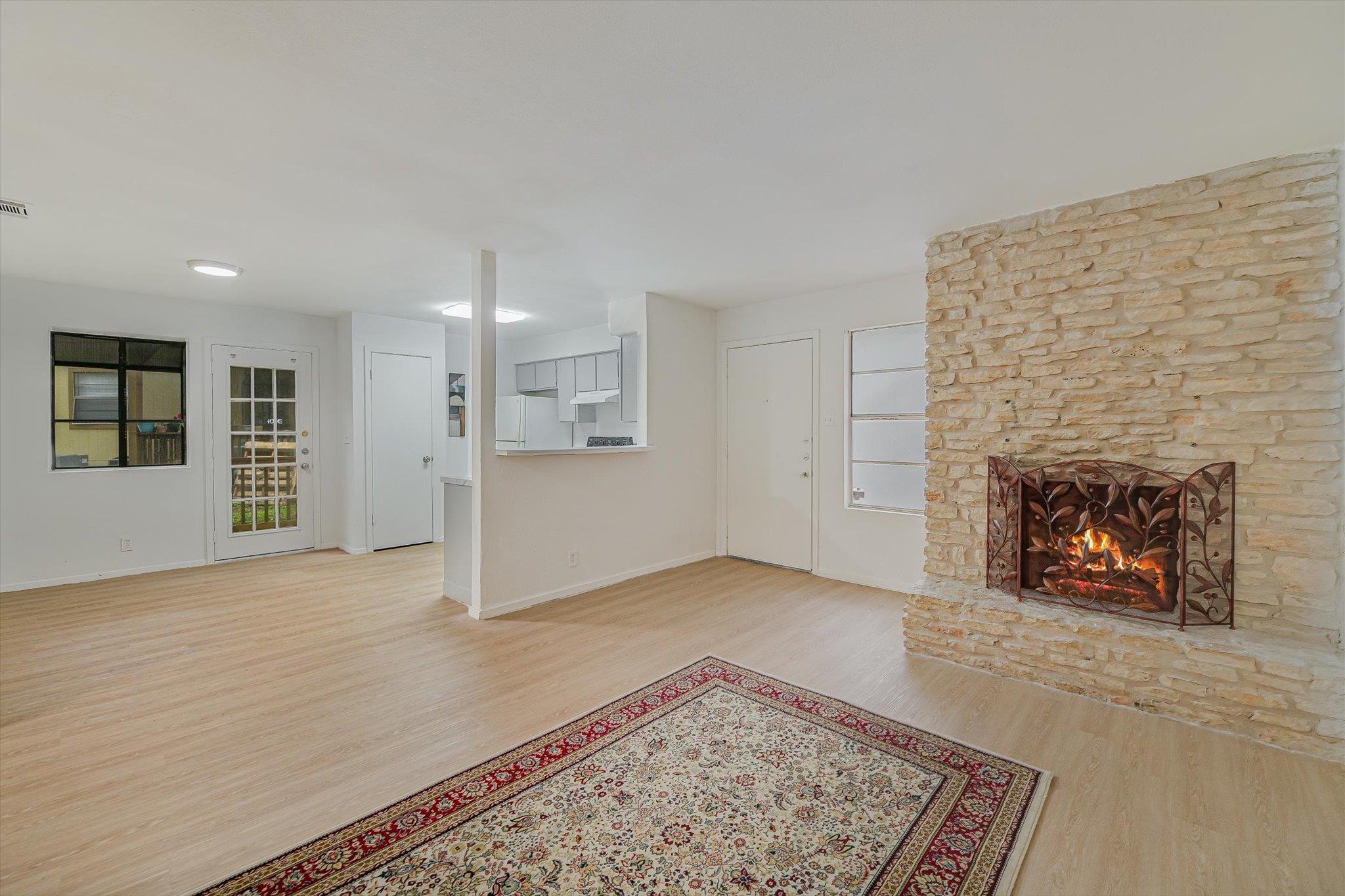 4301 ACROPOLIS Ct # B, Austin, TX 78759