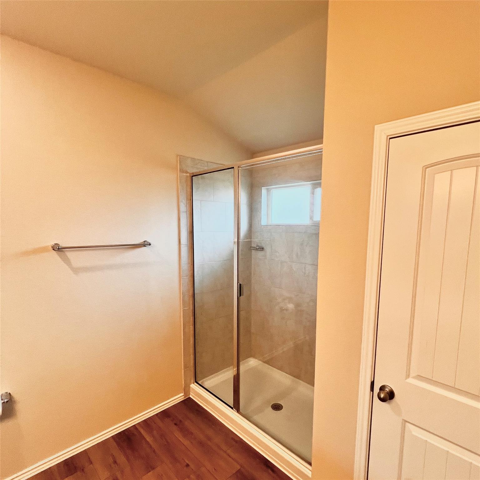 172 Onna St, Taylor, TX 76574