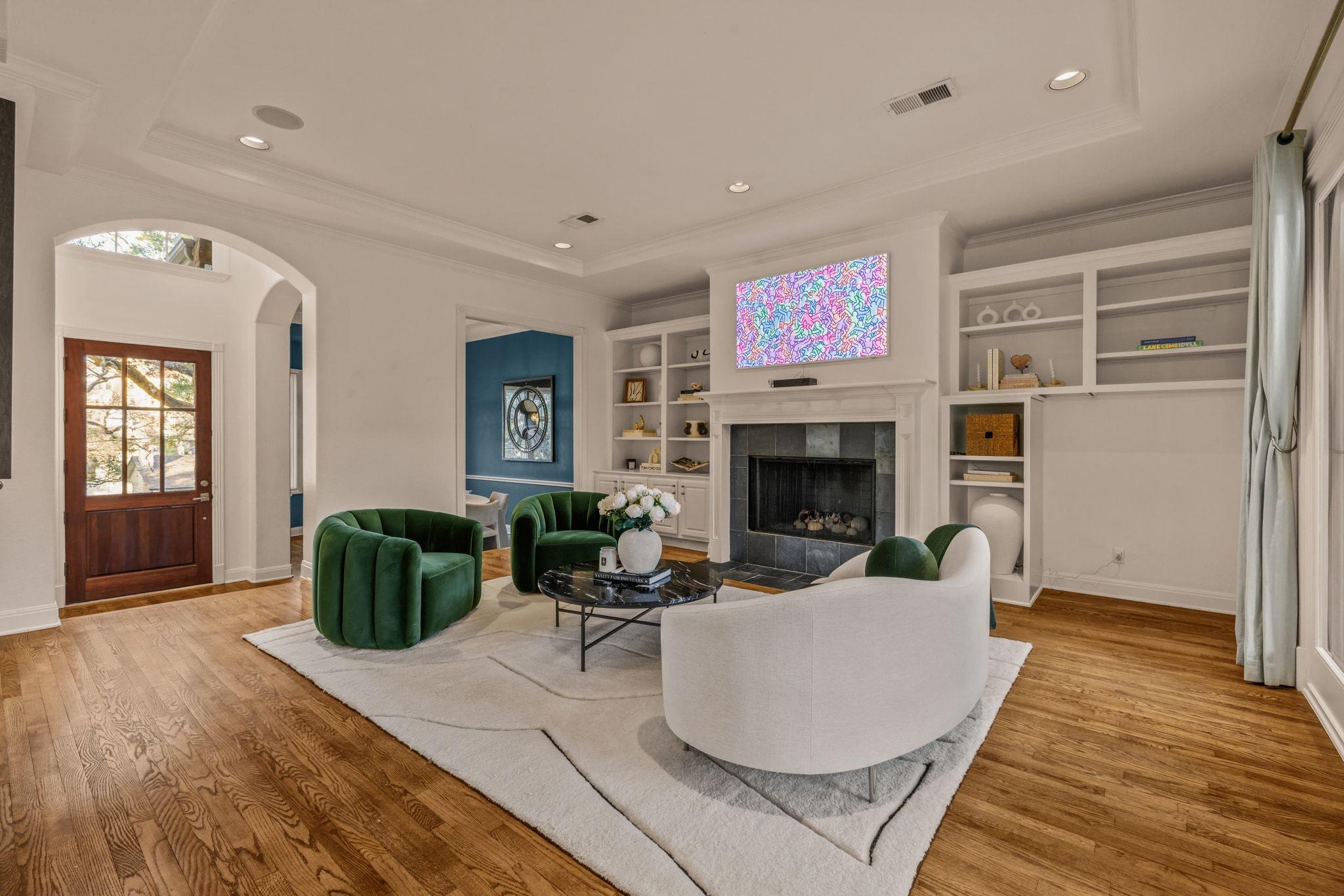 2703 McCullough St, Austin, TX 78703