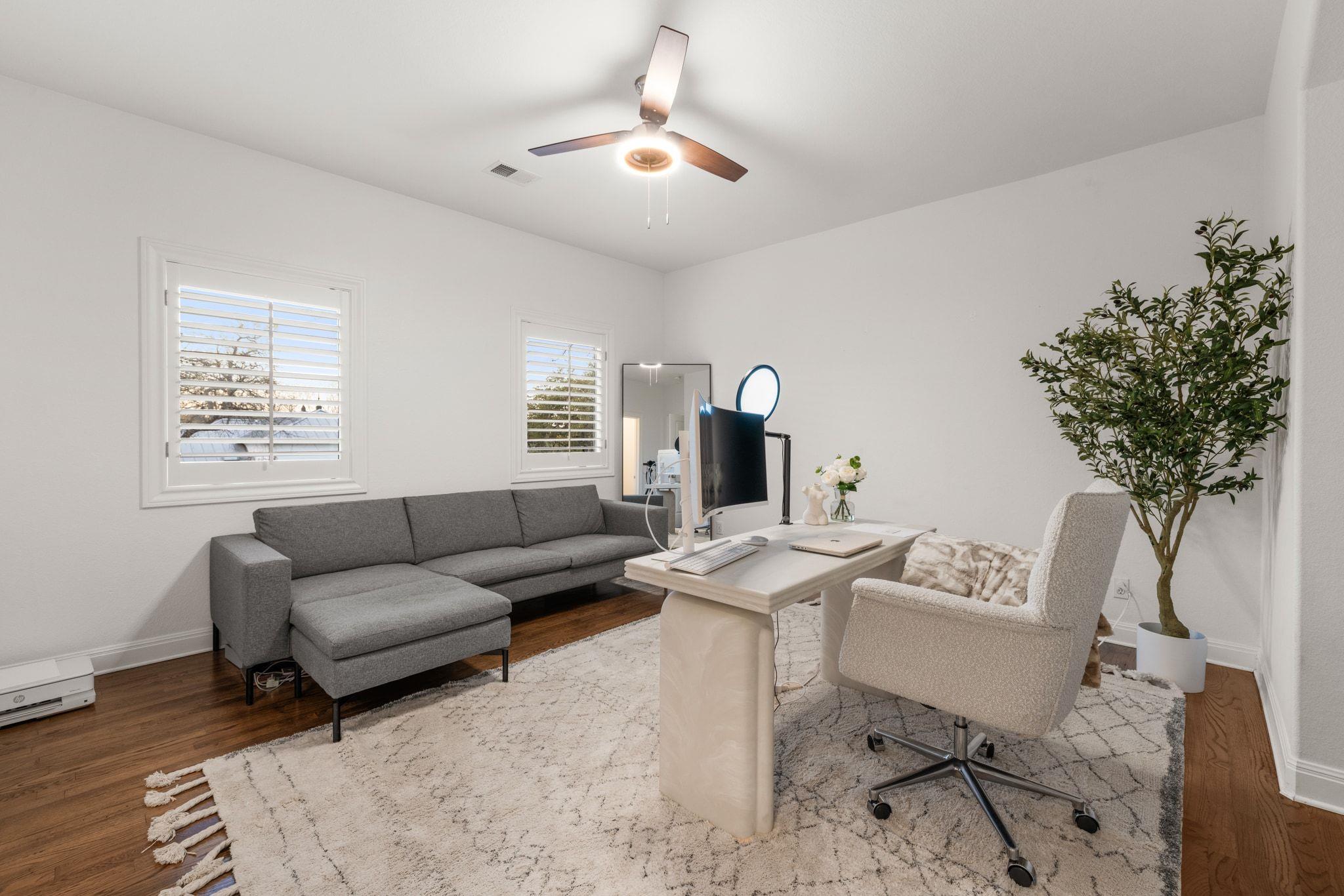 2703 McCullough St, Austin, TX 78703