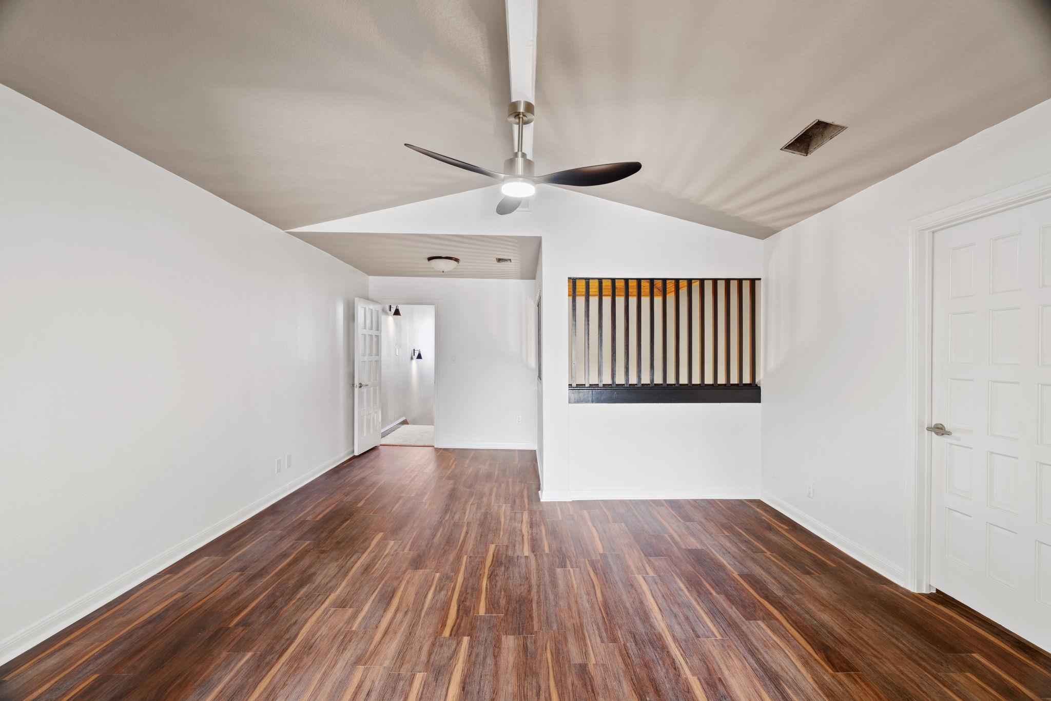 207 Free Rein # 1, Horseshoe Bay, TX 78657