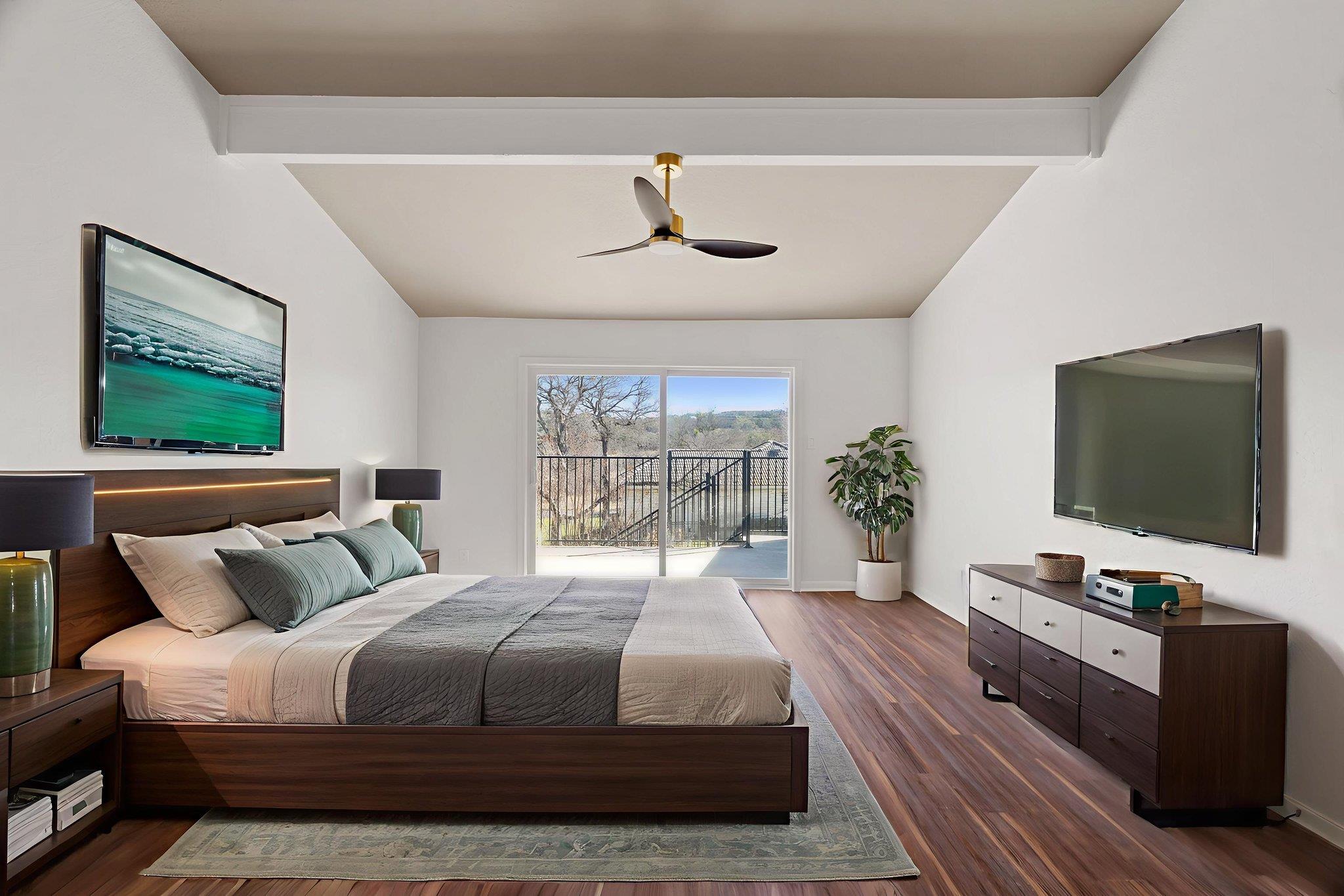 207 Free Rein # 1, Horseshoe Bay, TX 78657