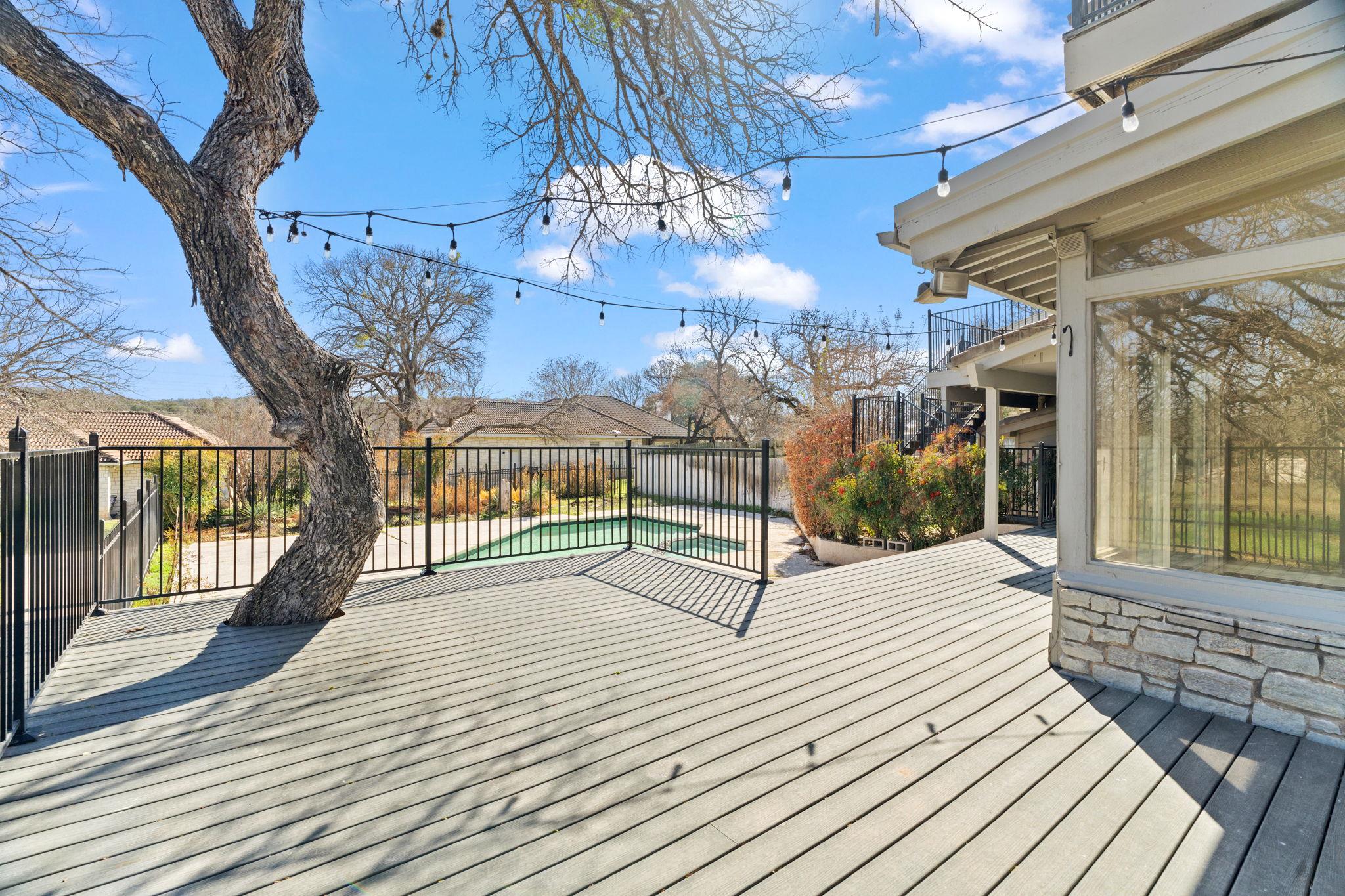 207 Free Rein # 1, Horseshoe Bay, TX 78657