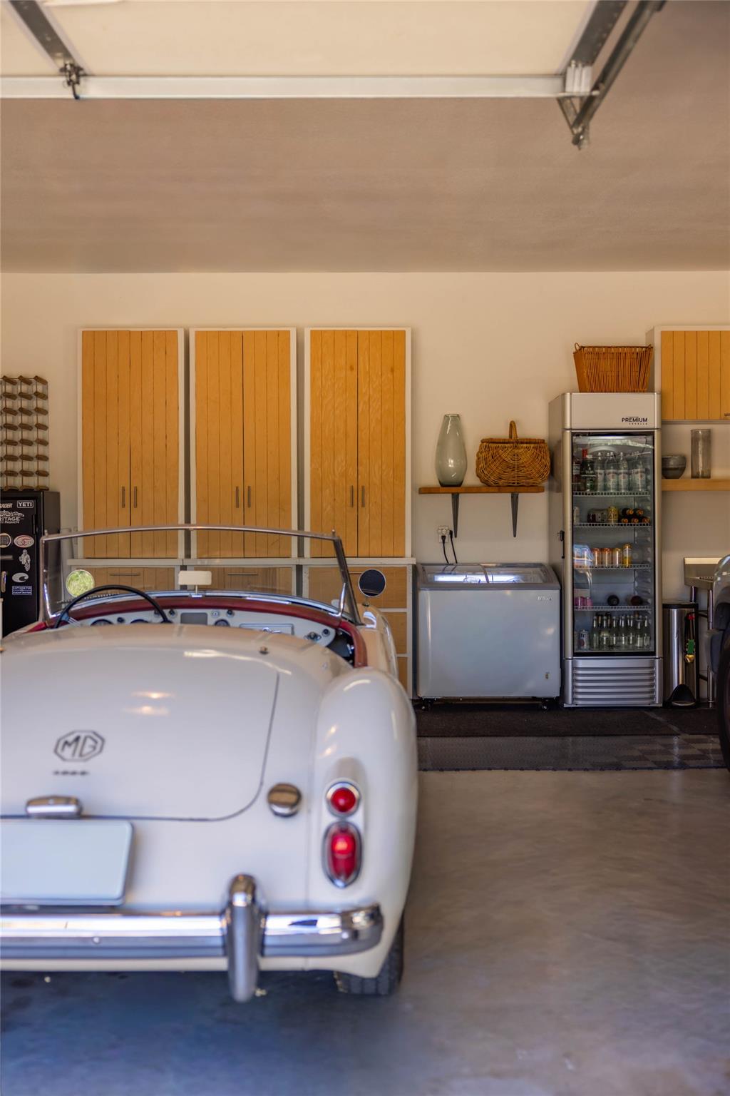 23924 MILESTONE Rd, Spicewood, TX 78669