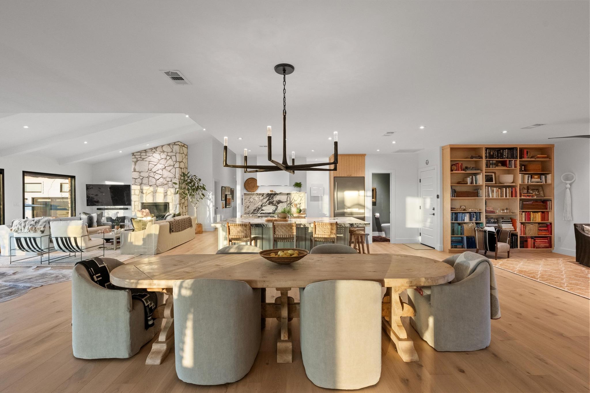 23924 MILESTONE Rd, Spicewood, TX 78669