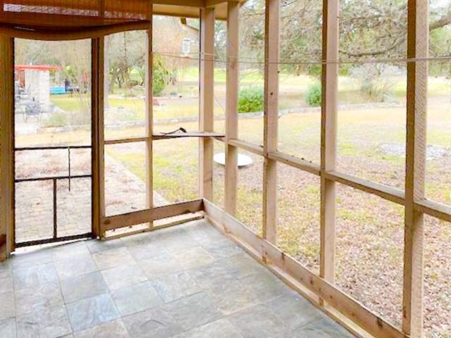 86 Champions Cir, Wimberley, TX 78676