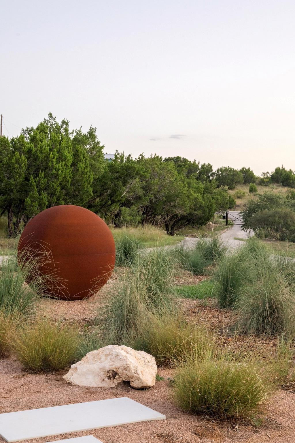 23924 MILESTONE Rd, Spicewood, TX 78669