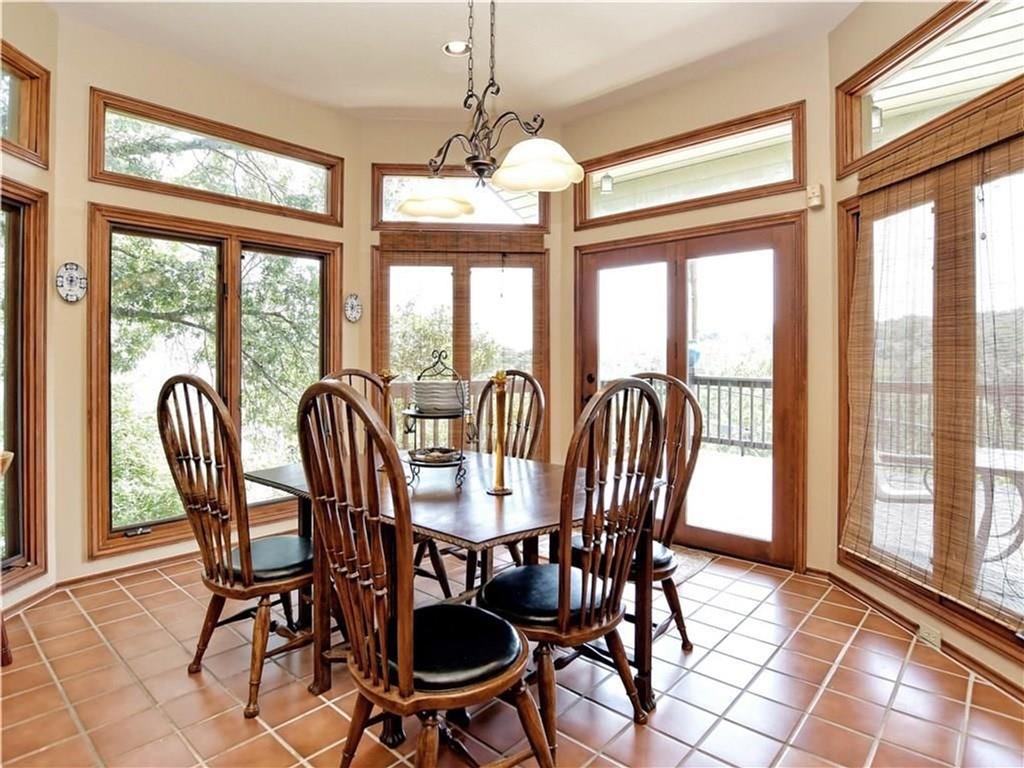 205 Capri St, Lakeway, TX 78734