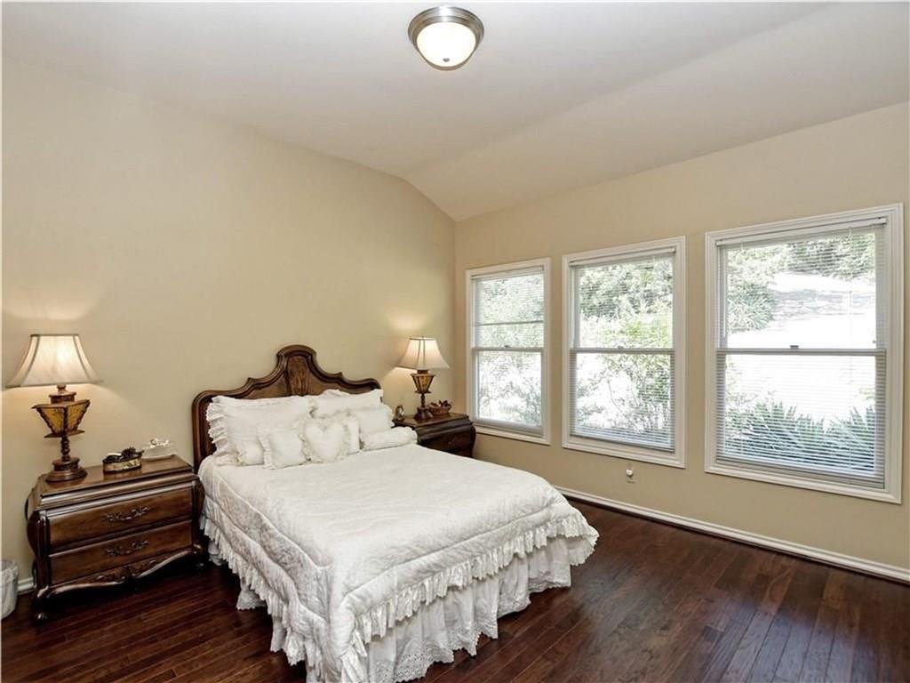 205 Capri St, Lakeway, TX 78734