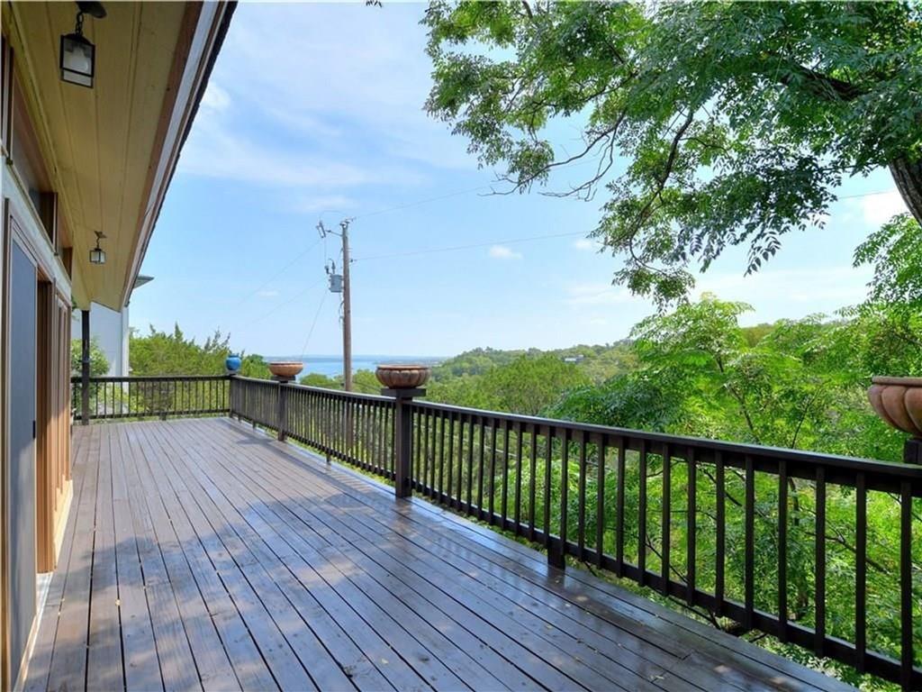 205 Capri St, Lakeway, TX 78734