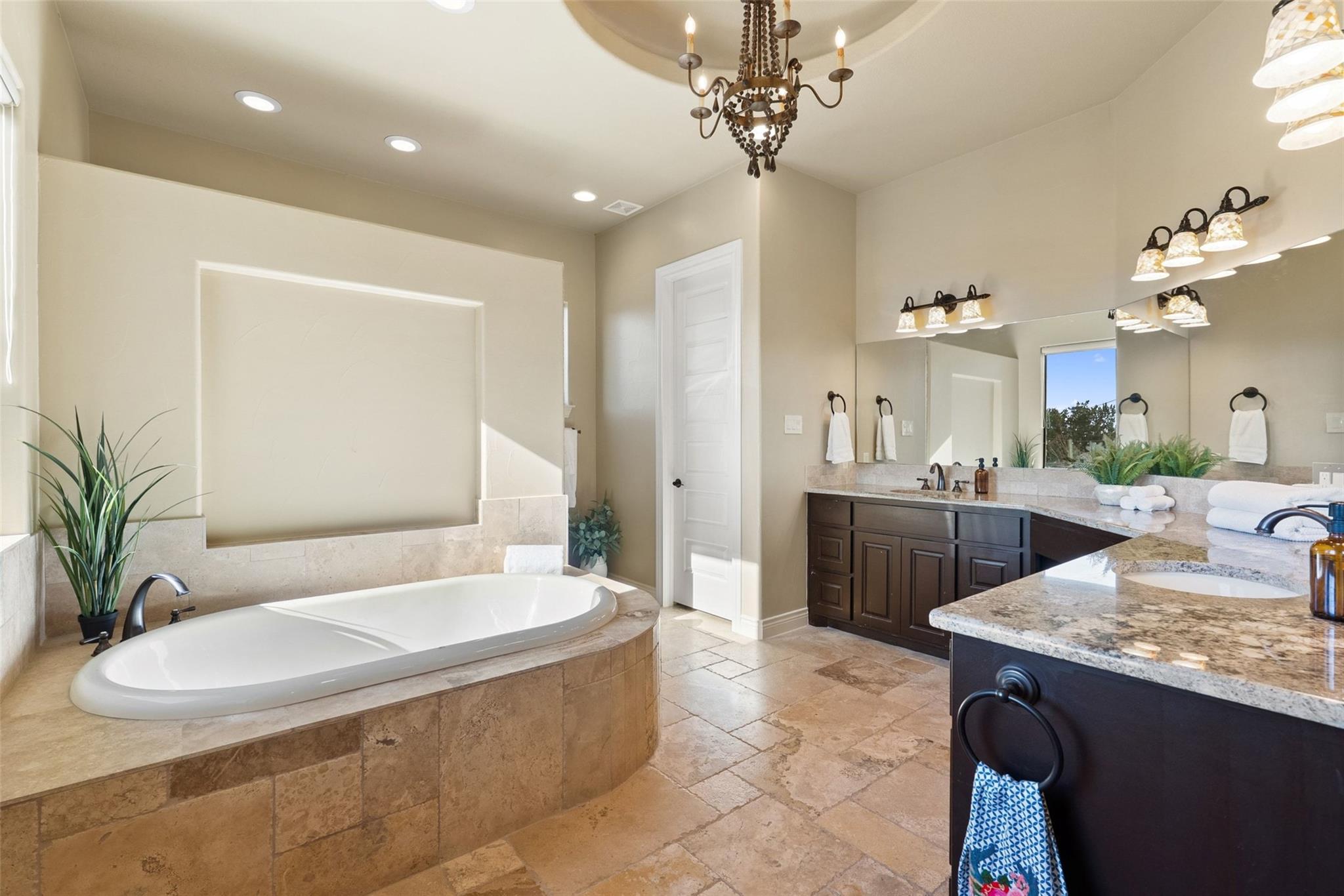 7220 Creek Rd, Dripping Springs, TX 78620