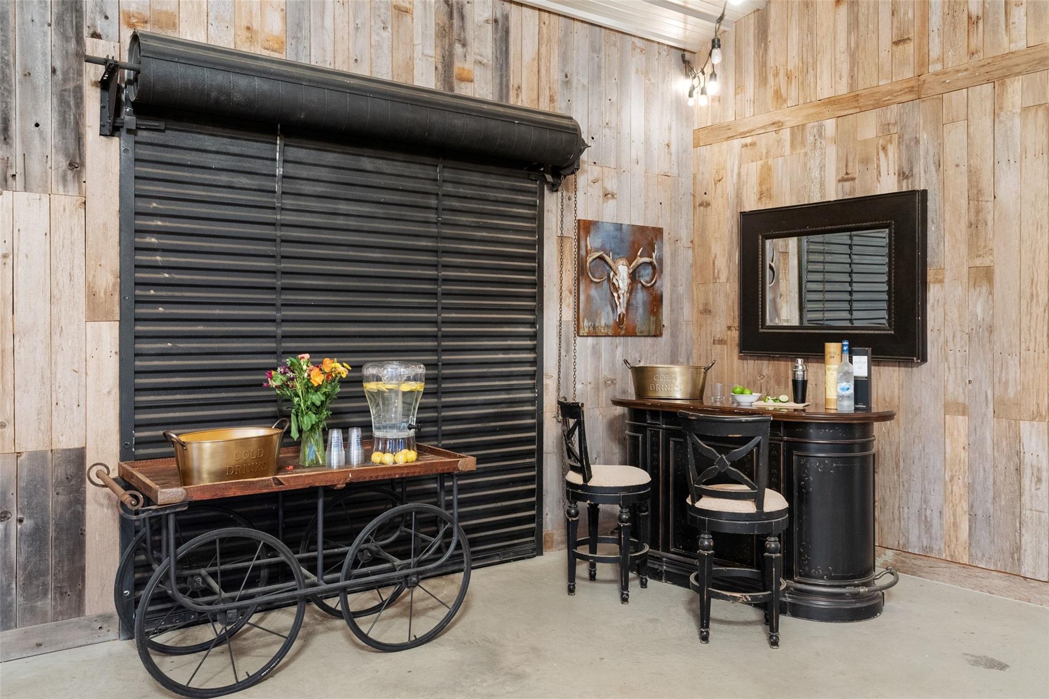 7220 Creek Rd, Dripping Springs, TX 78620