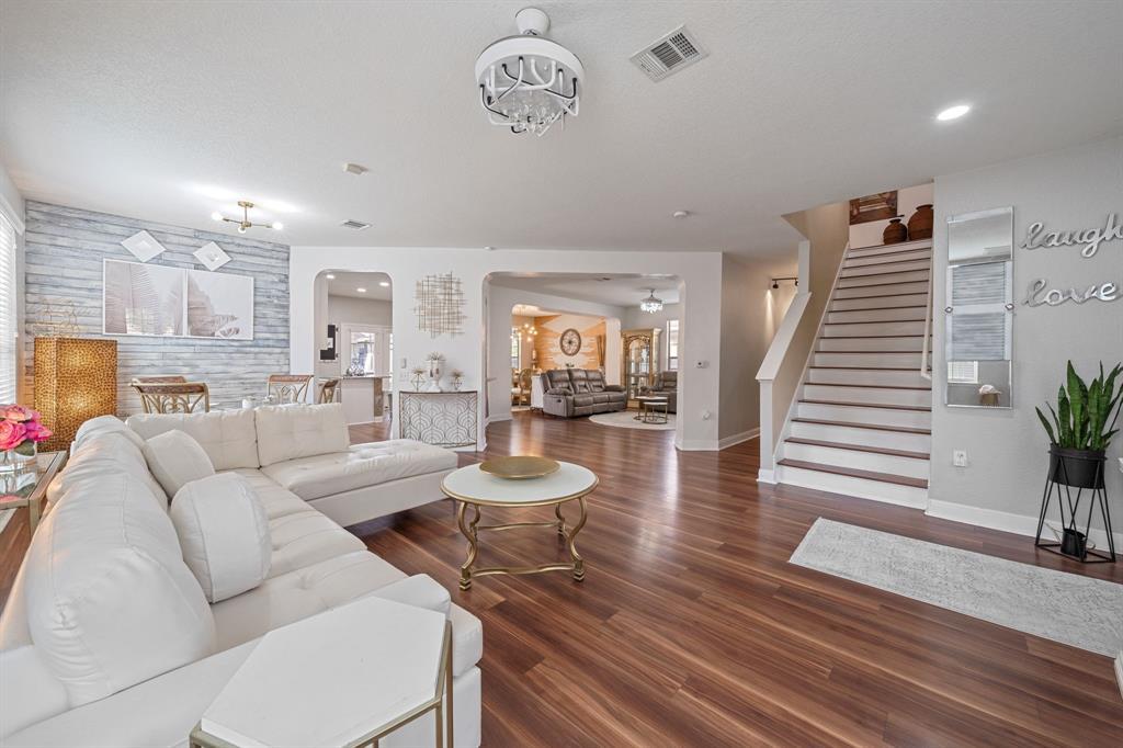 5816 Welsh Way, Del Valle, TX 78617