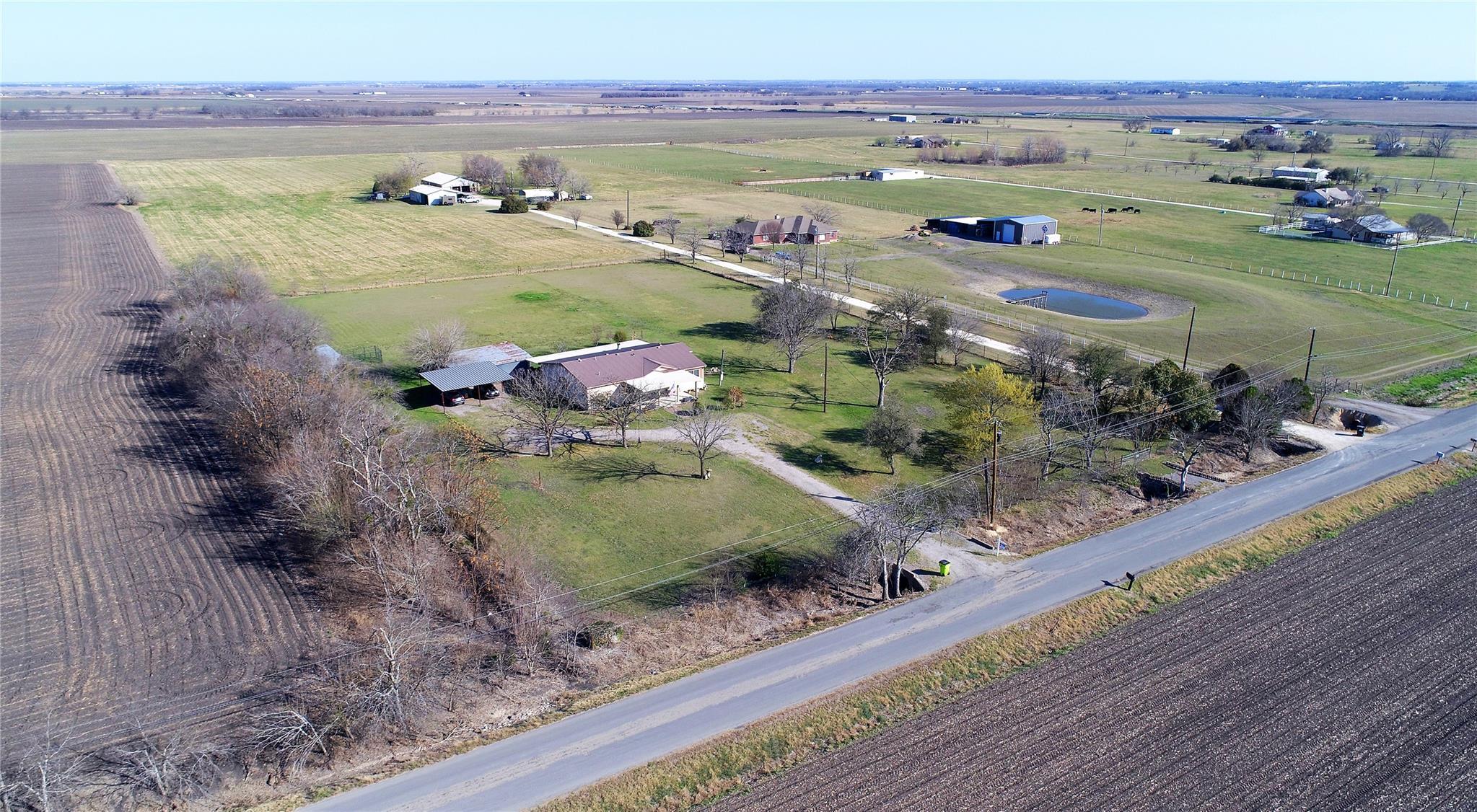 901 County Road 134 Rd, Hutto, TX 78634