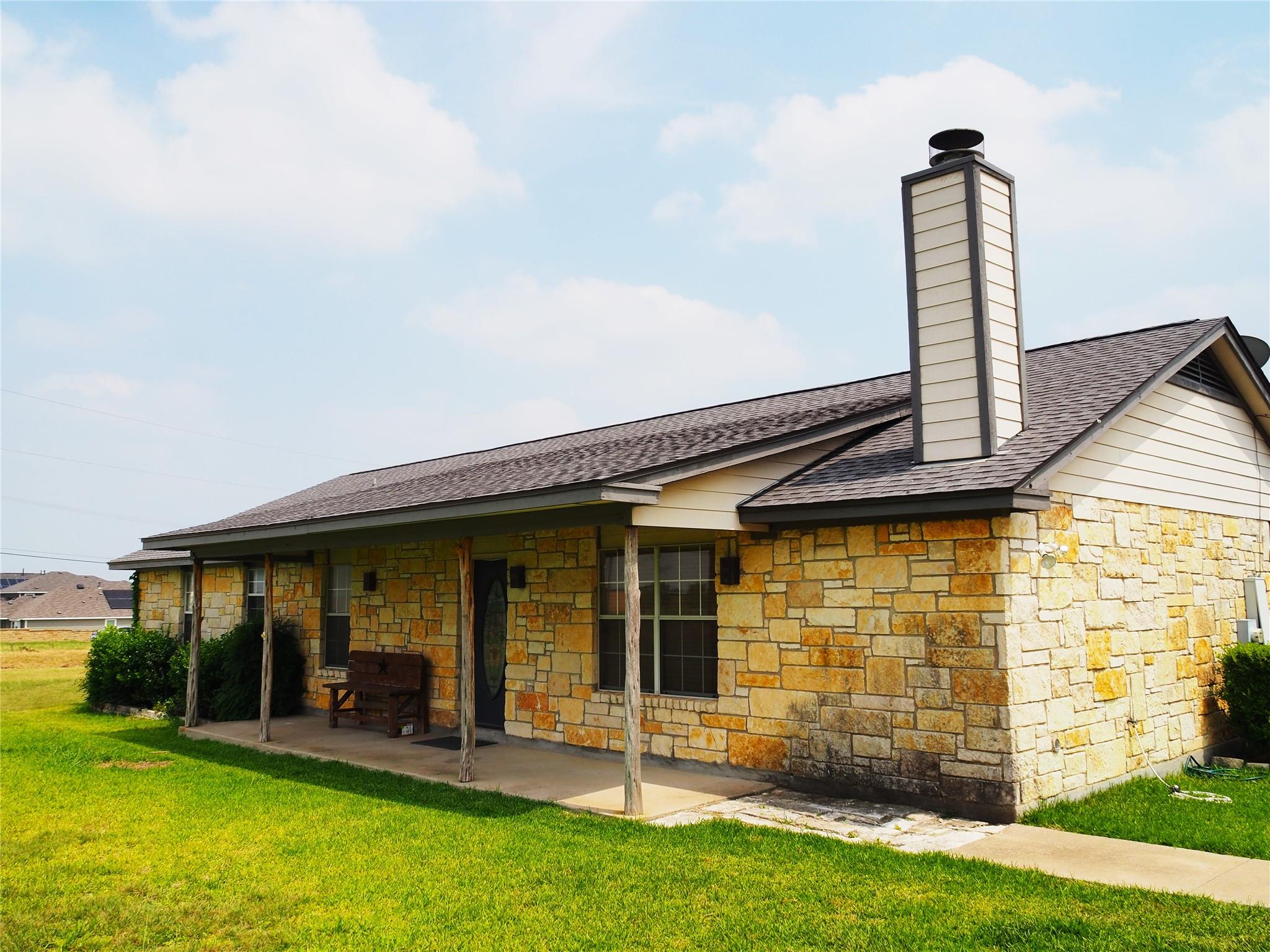 2200 N County Road 122, Round Rock, TX 78665
