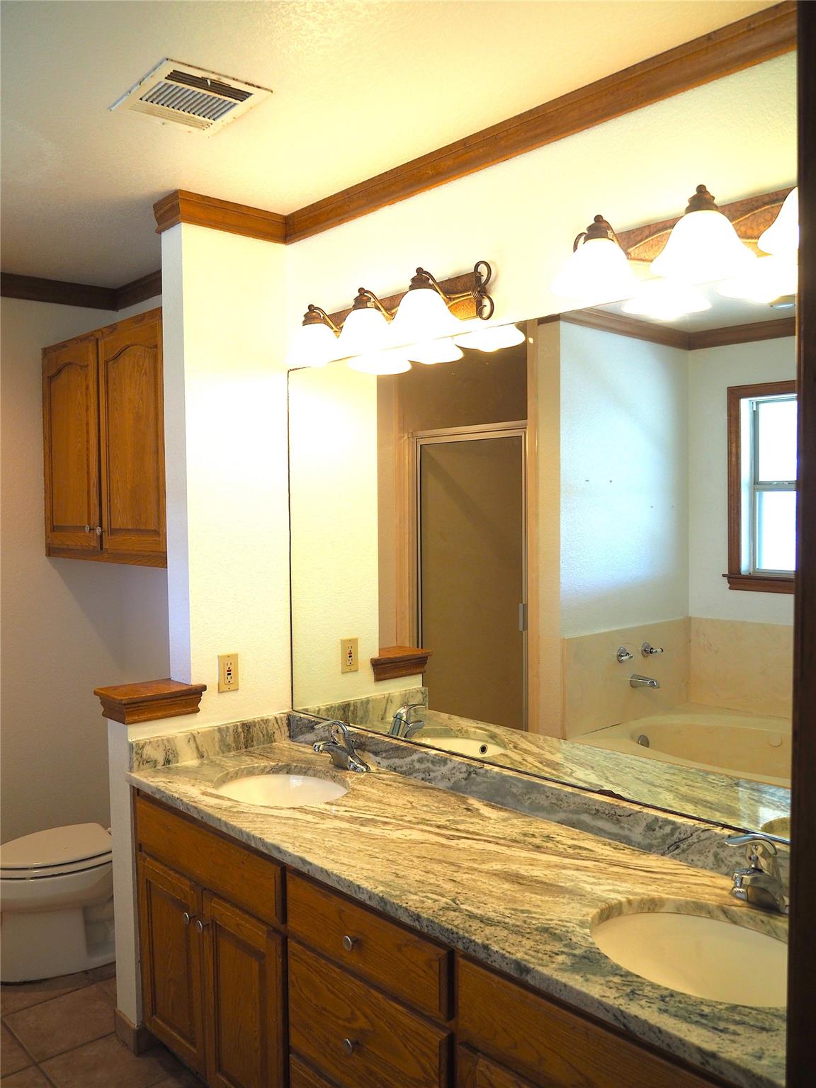 2200 N County Road 122, Round Rock, TX 78665