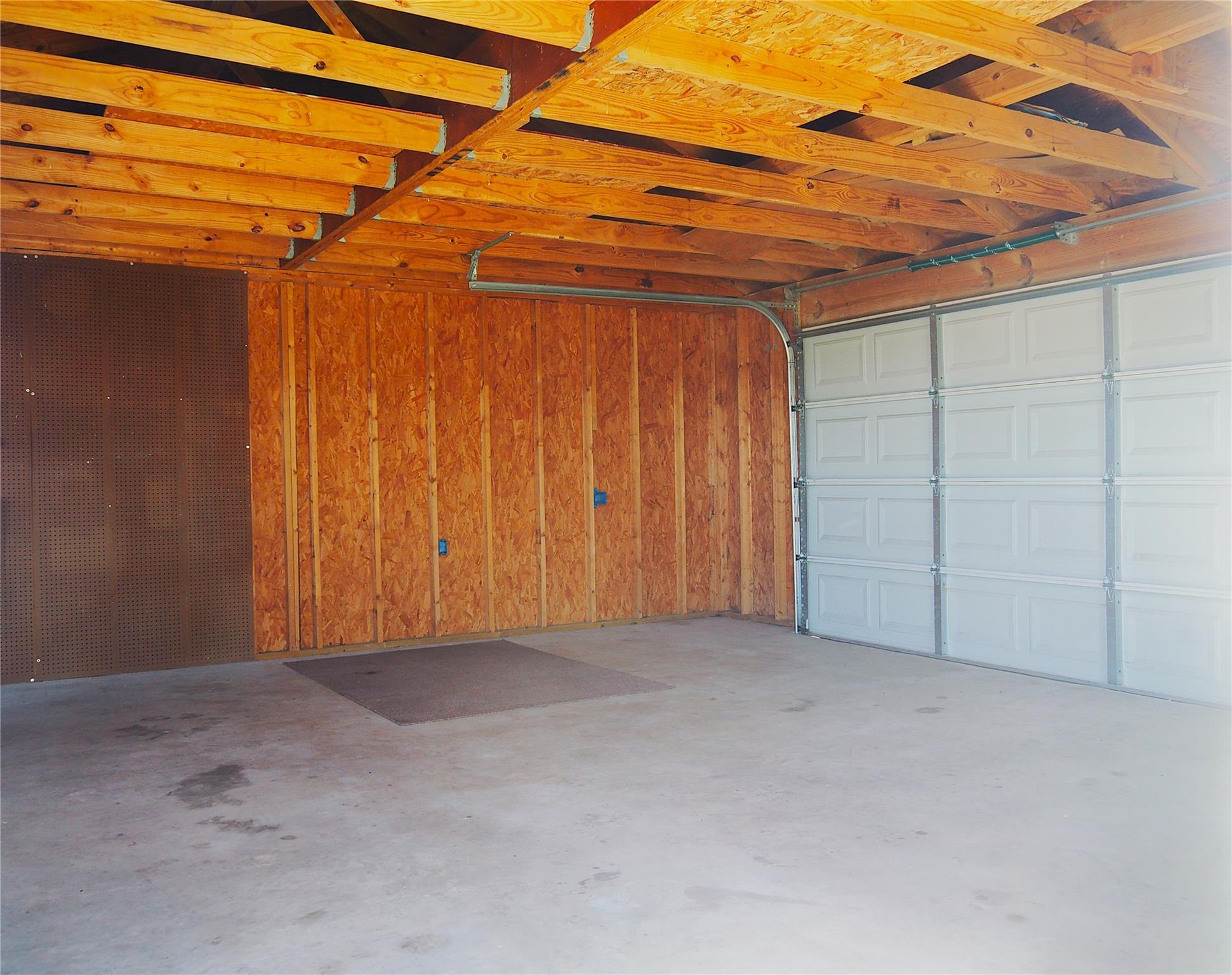 2200 N County Road 122, Round Rock, TX 78665