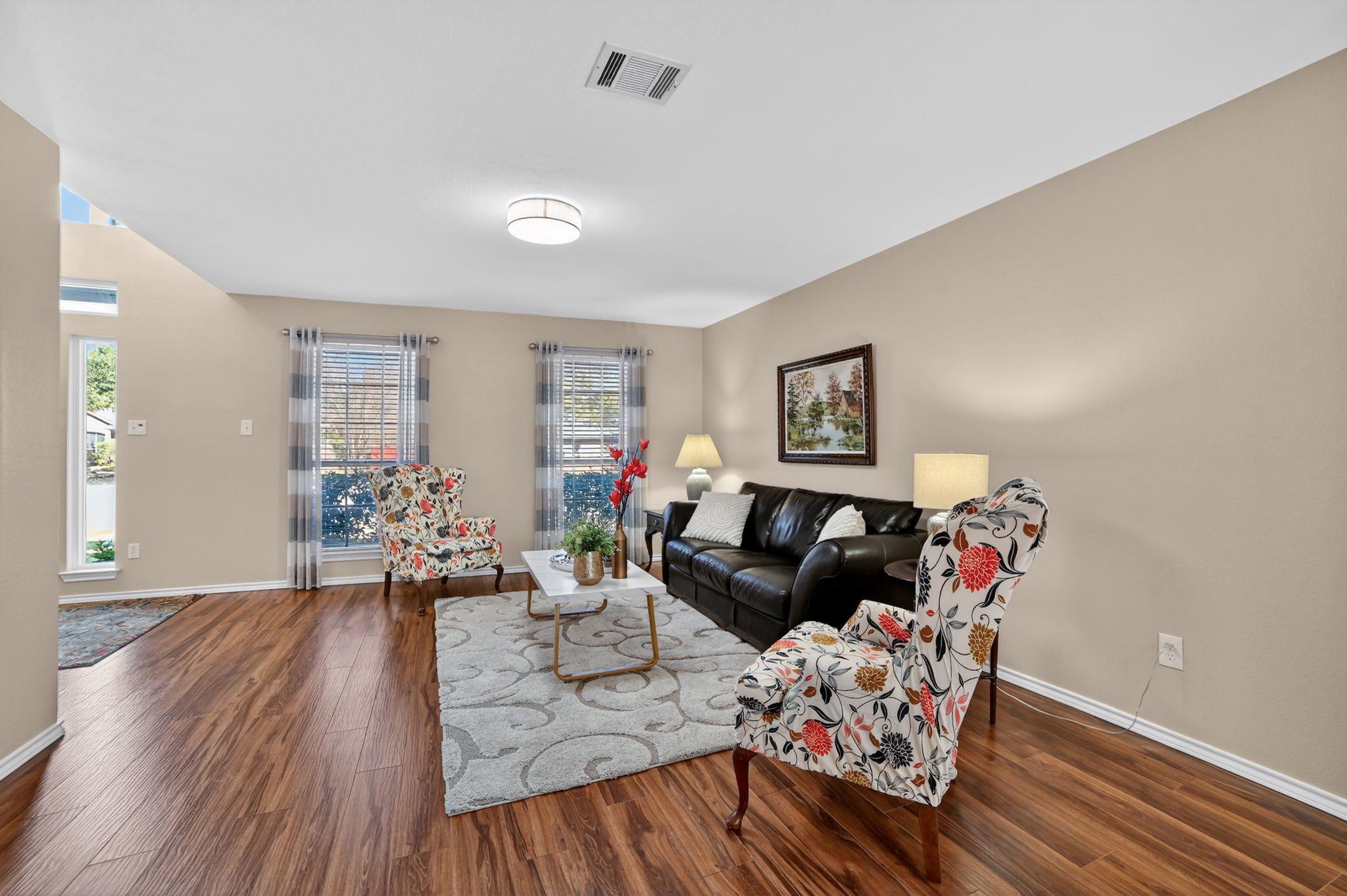 1603 Woods Blvd, Round Rock, TX 78681