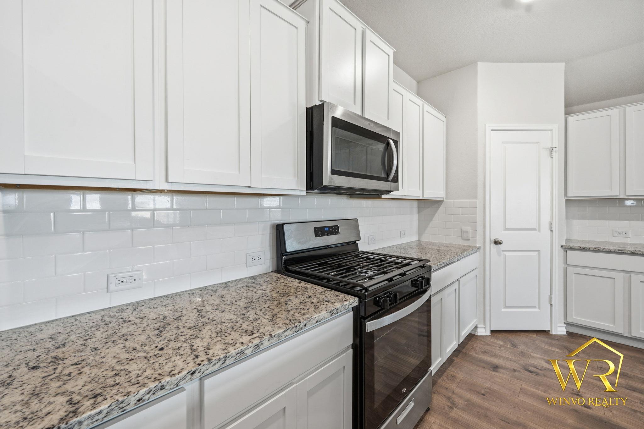 4911 Theralite Trl, San Antonio, TX 78253