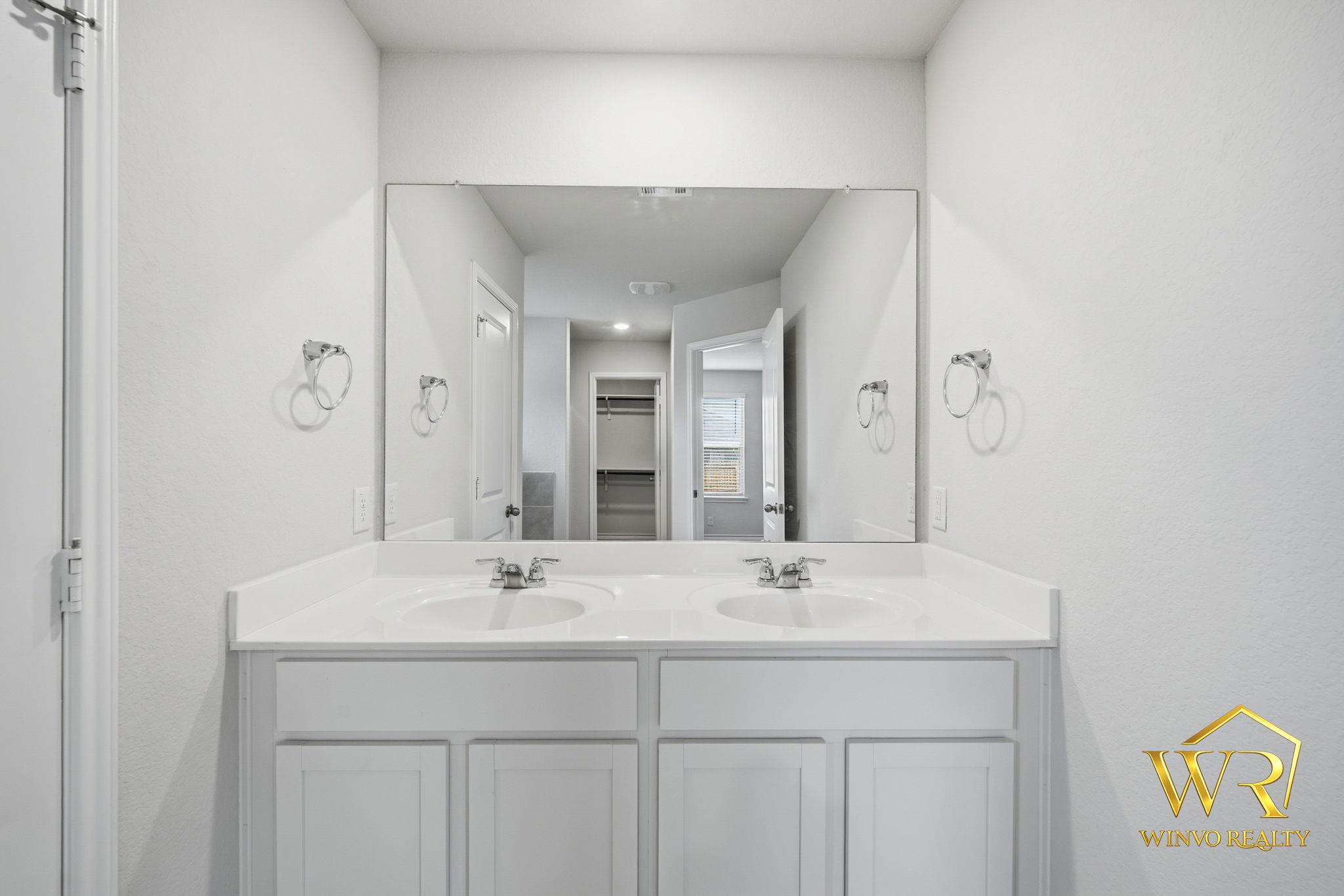 4911 Theralite Trl, San Antonio, TX 78253