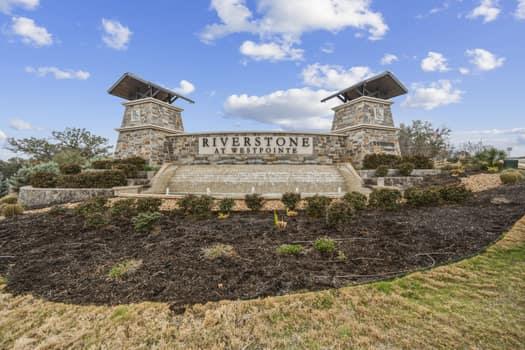 4911 Theralite Trl, San Antonio, TX 78253