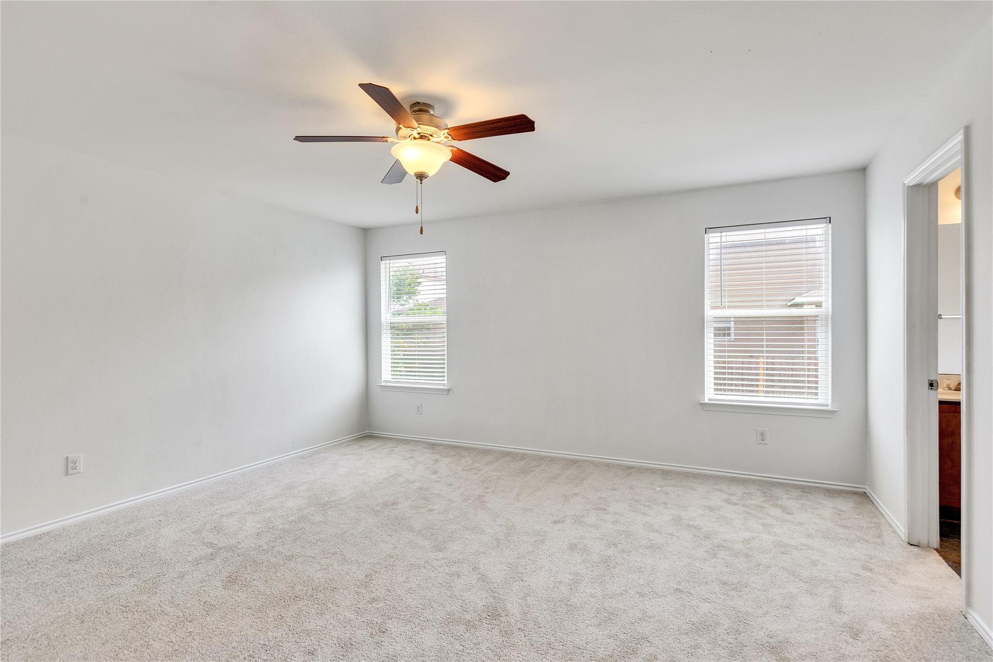 6809 Ashen Ln, Austin, TX 78747