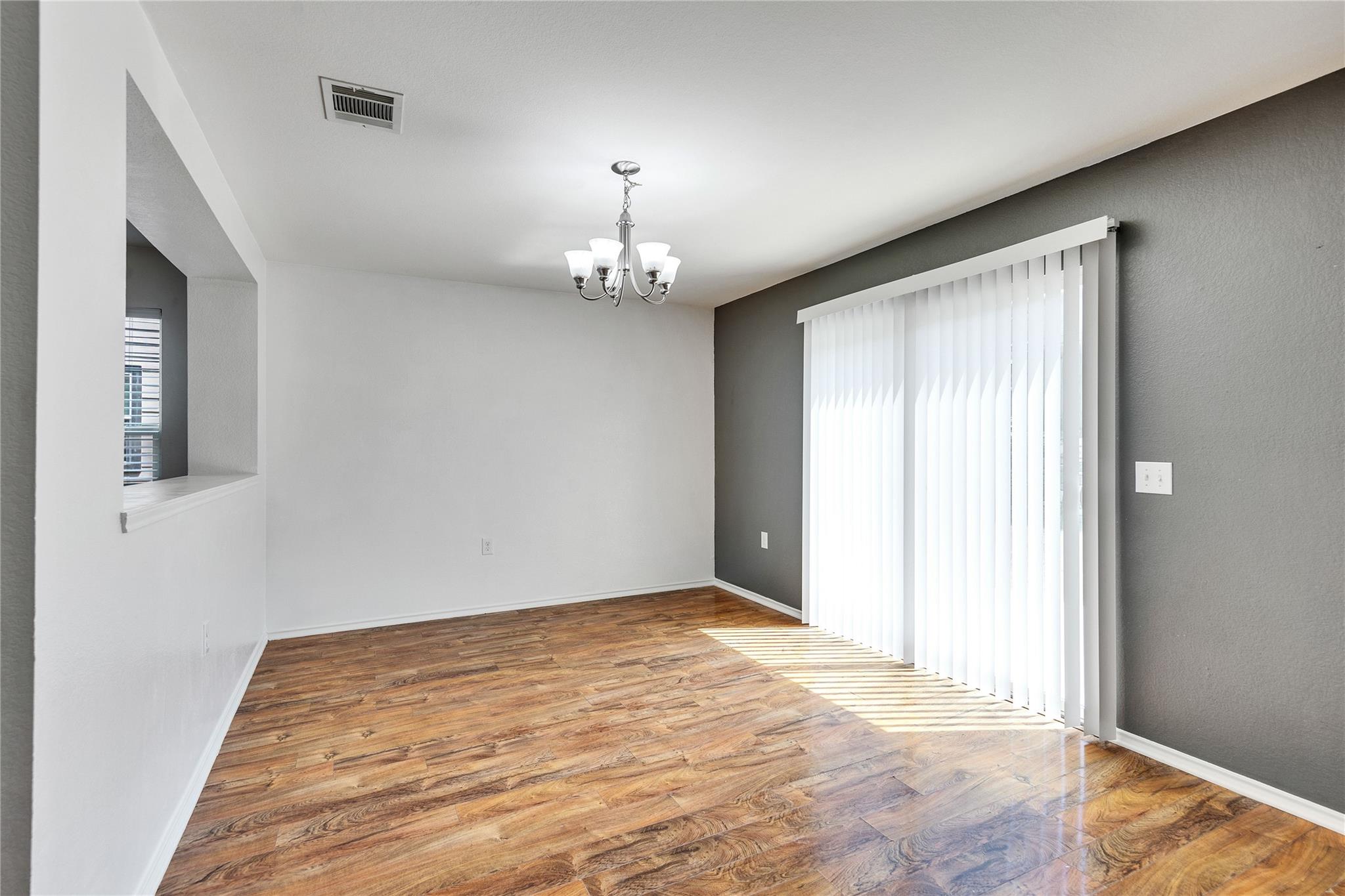 6809 Ashen Ln, Austin, TX 78747