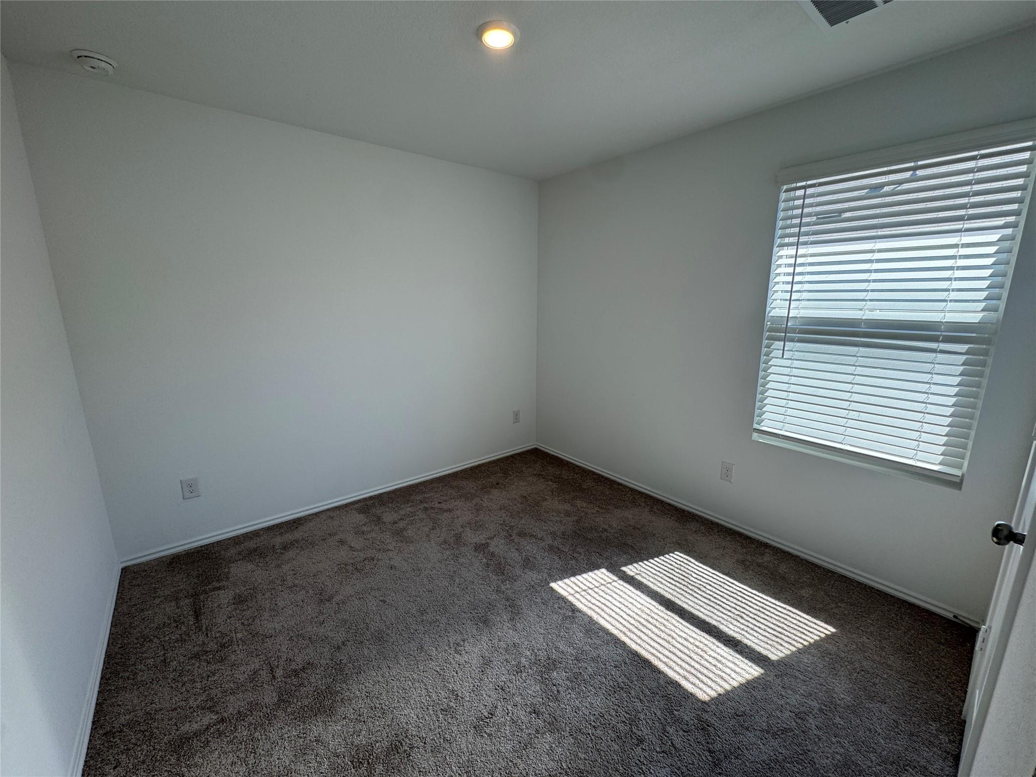 2218 Cumulus Ct, Lockhart, TX 78644