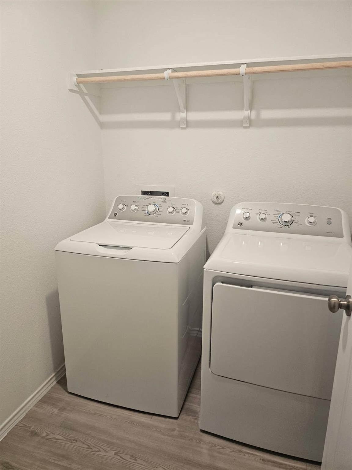 2218 Cumulus Ct, Lockhart, TX 78644