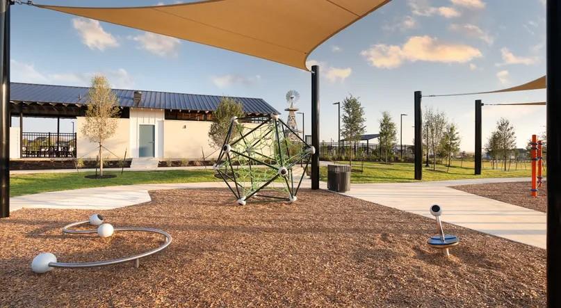 162 Hayloft Ln, Elgin, TX 78621