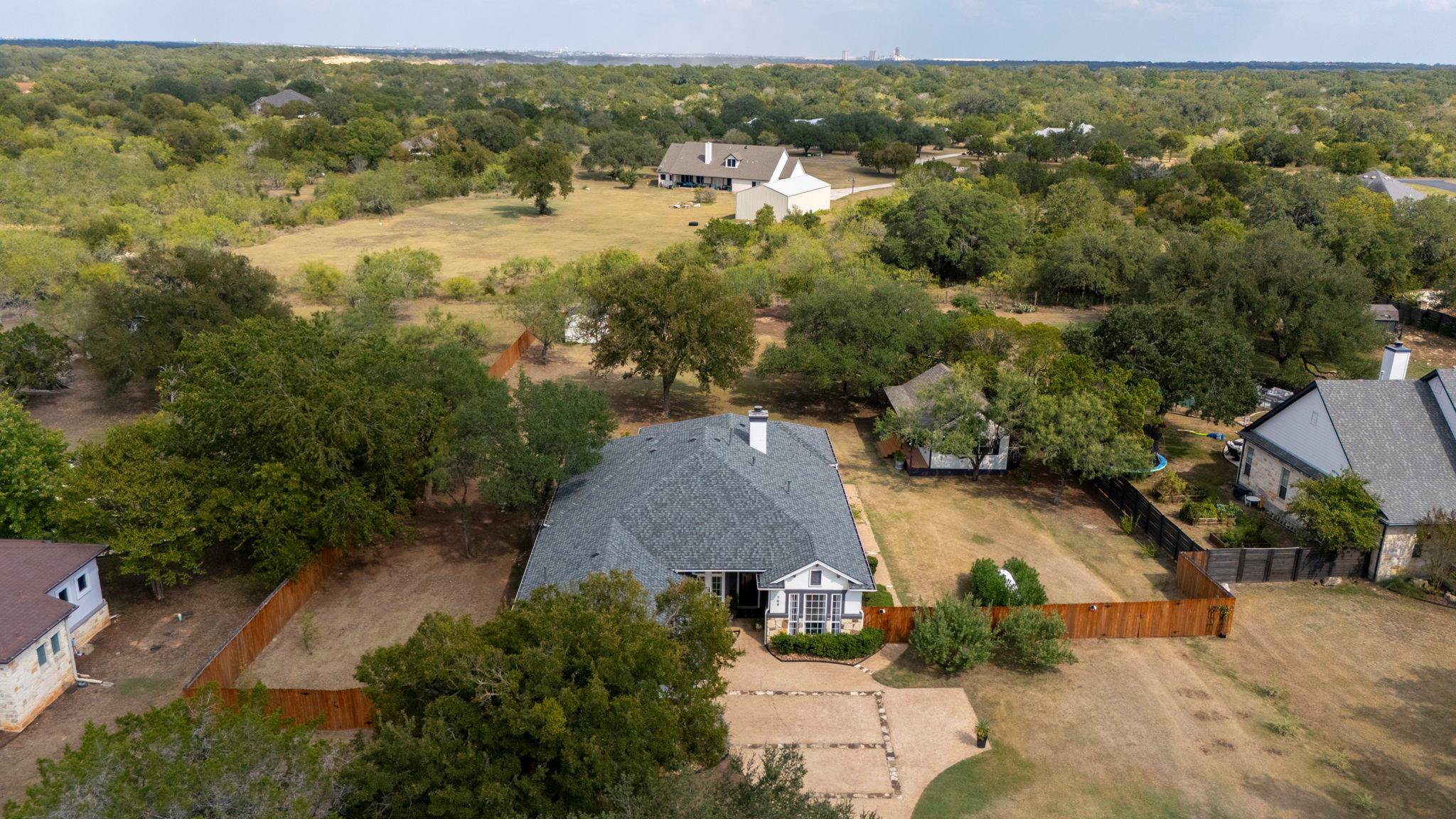 799 W Bartlett Dr, Buda, TX 78610