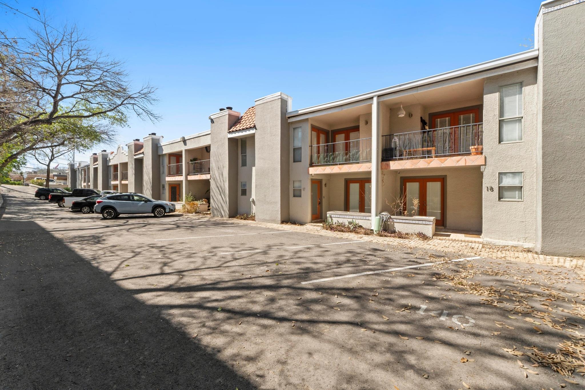 1101 Shoal Creek Blvd # 17, Austin, TX 78701