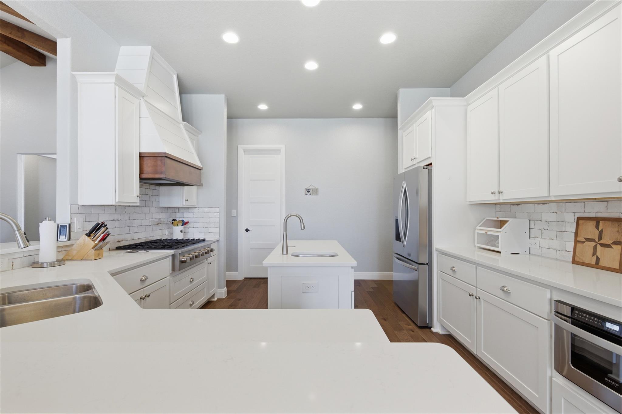 219 Skyline Rd, Georgetown, TX 78628