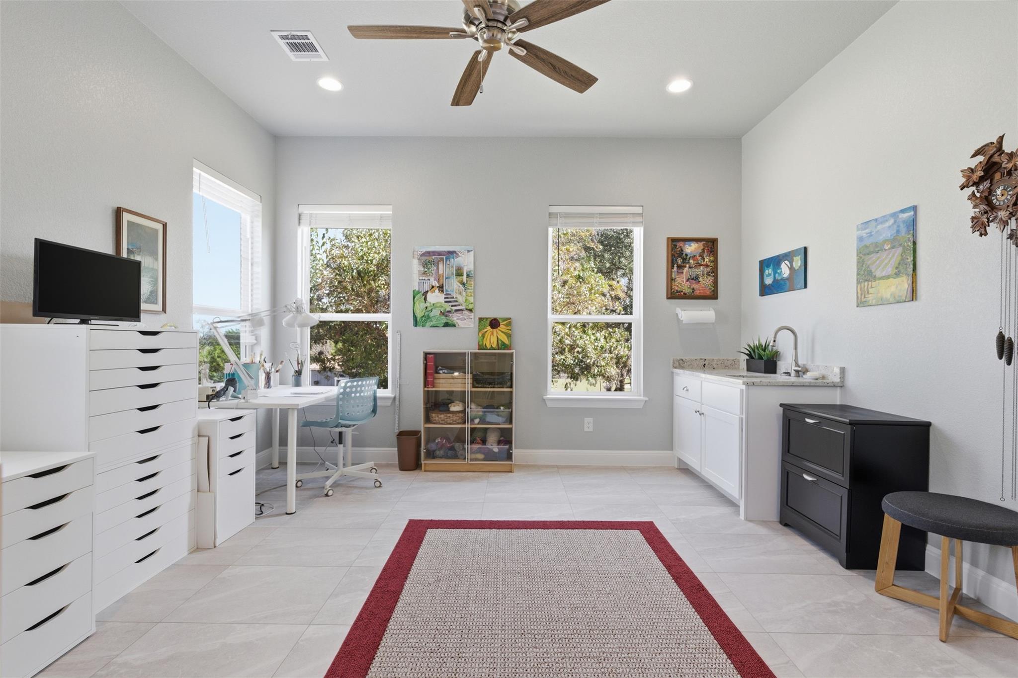 219 Skyline Rd, Georgetown, TX 78628