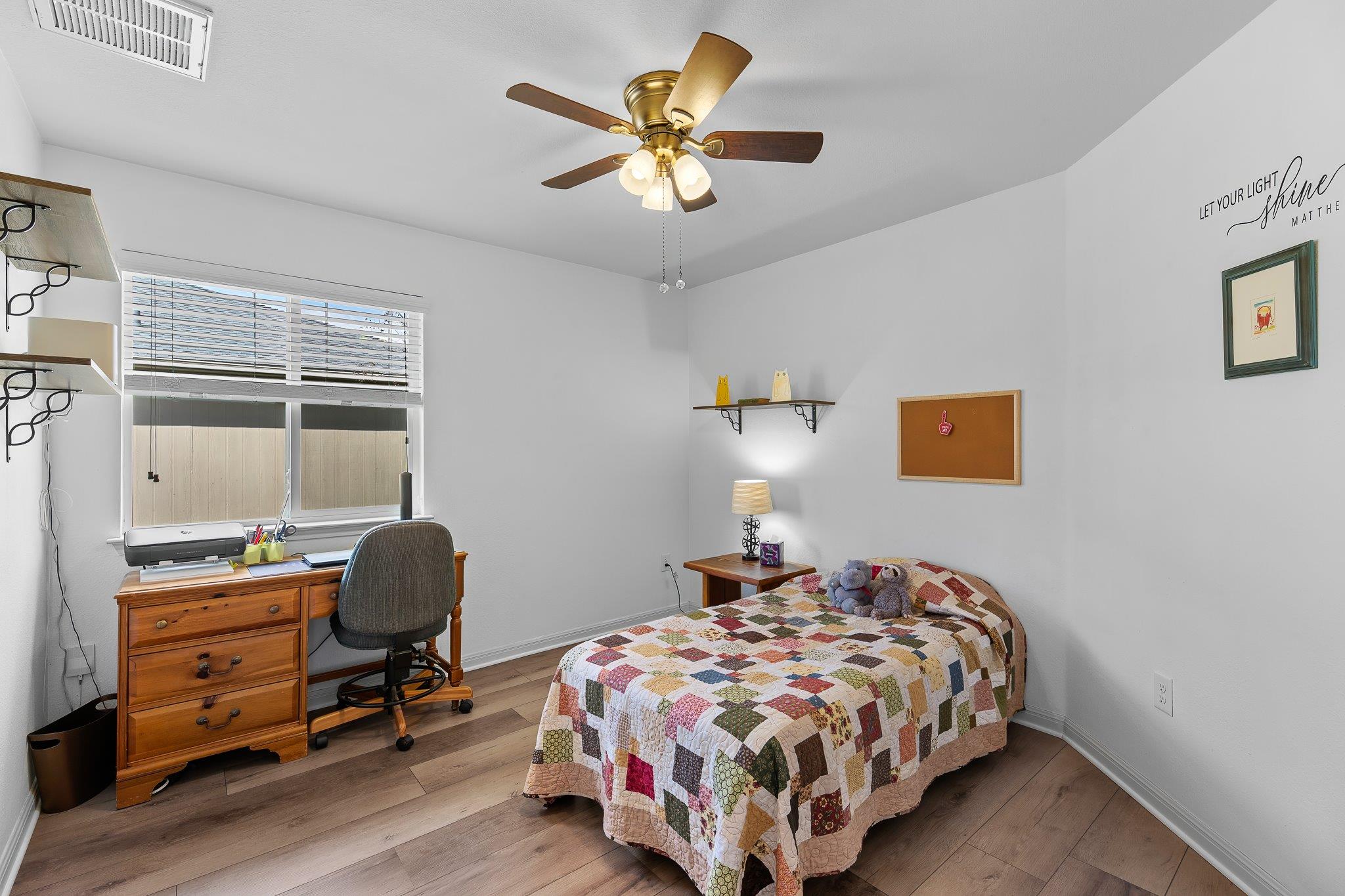 507 Luna Vista Dr, Hutto, TX 78634