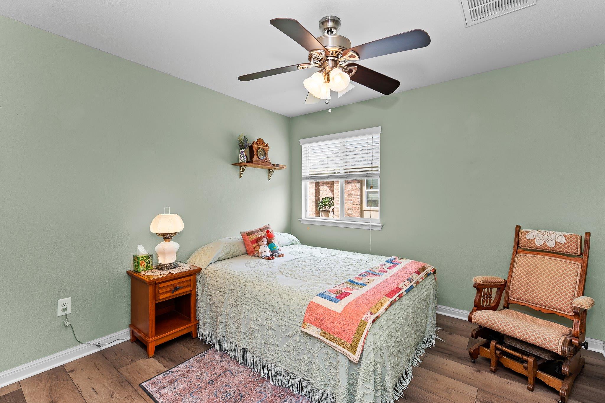 507 Luna Vista Dr, Hutto, TX 78634