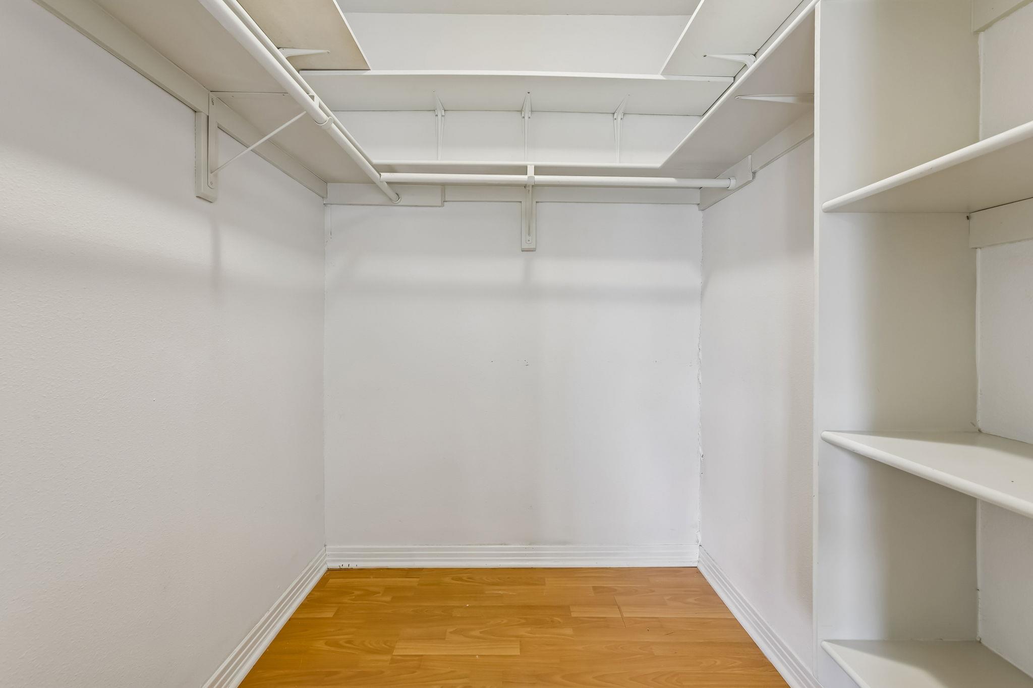 2021 Bluebonnet Ln # 210, Austin, TX 78704